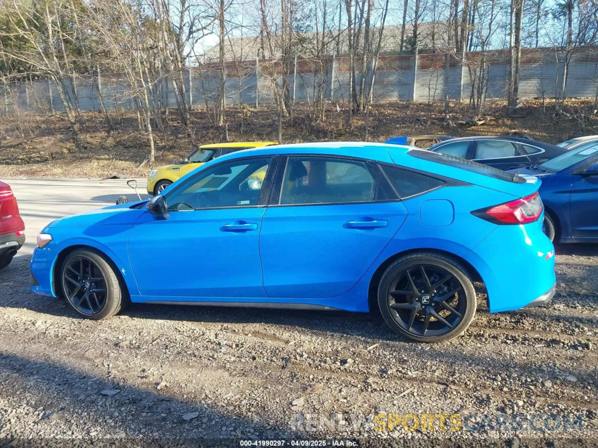 15 fotografías del automóvil dañado 19XFL2H89RE003104 HONDA CIVIC 2024