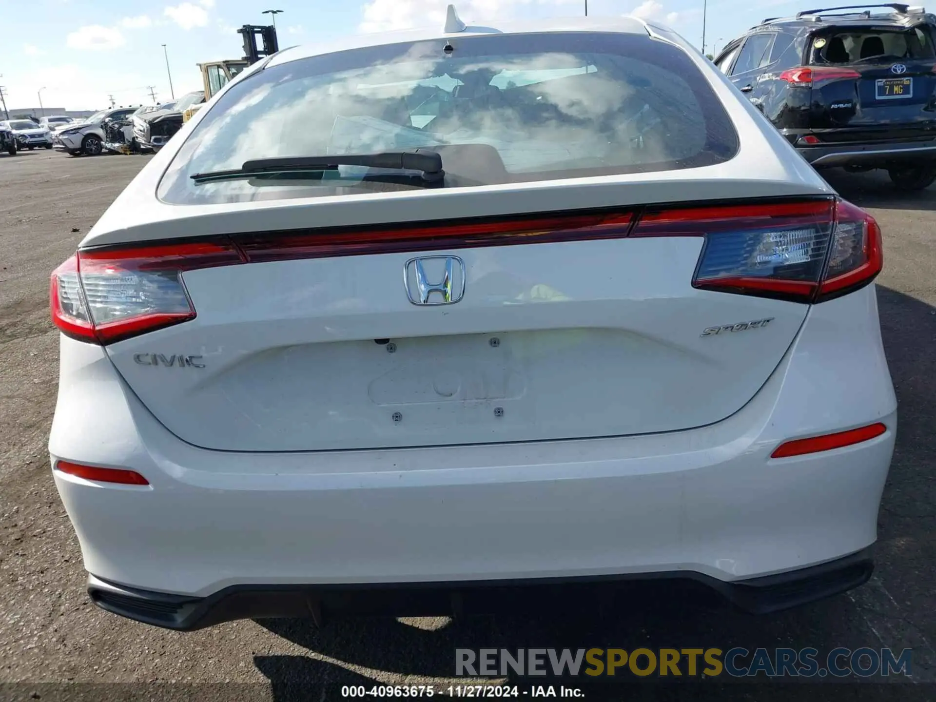17 fotografías del automóvil dañado 19XFL2H89RE015009 HONDA CIVIC 2024
