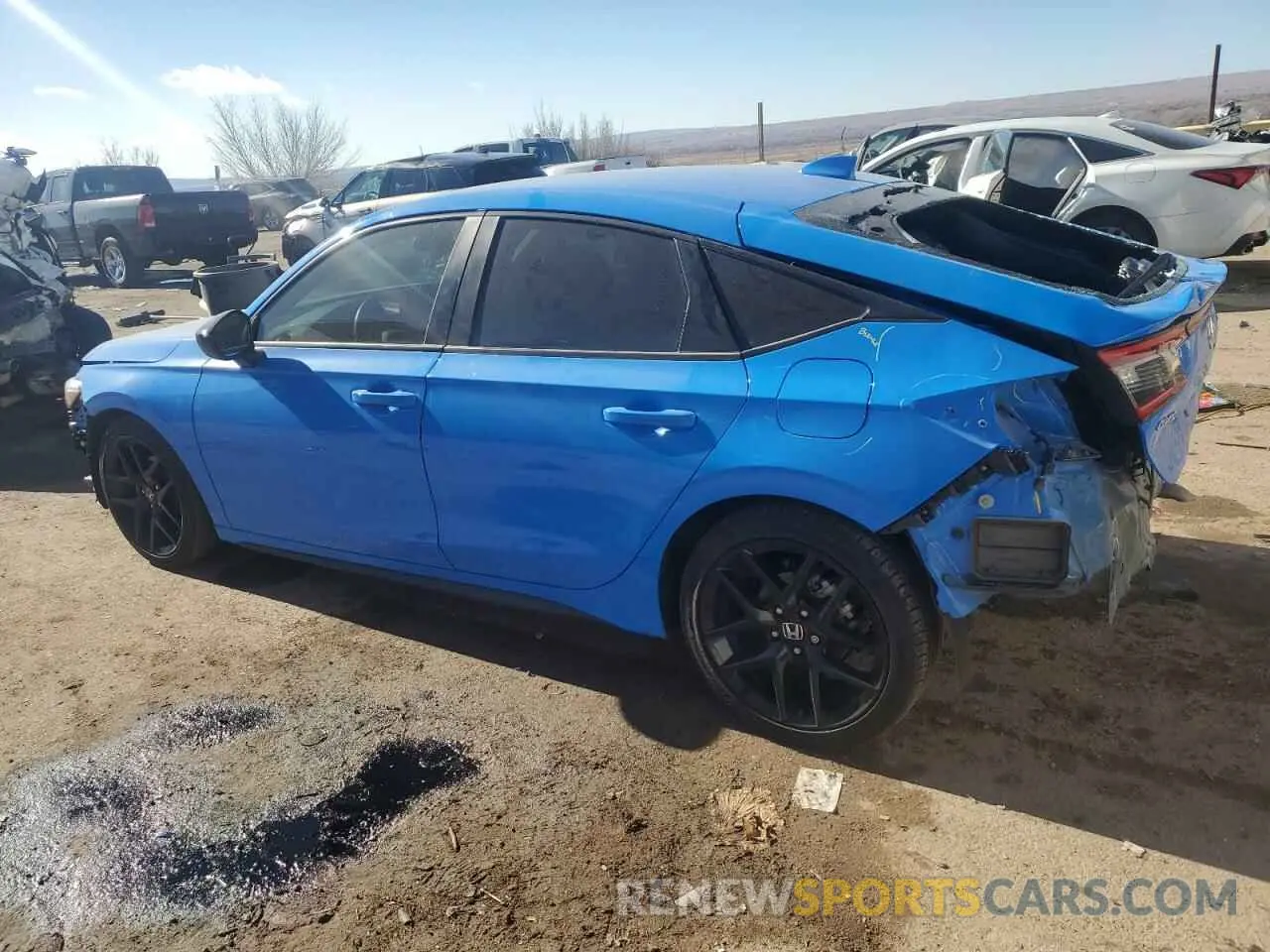 2 fotografías del automóvil dañado 19XFL2H89RE019254 HONDA CIVIC 2024