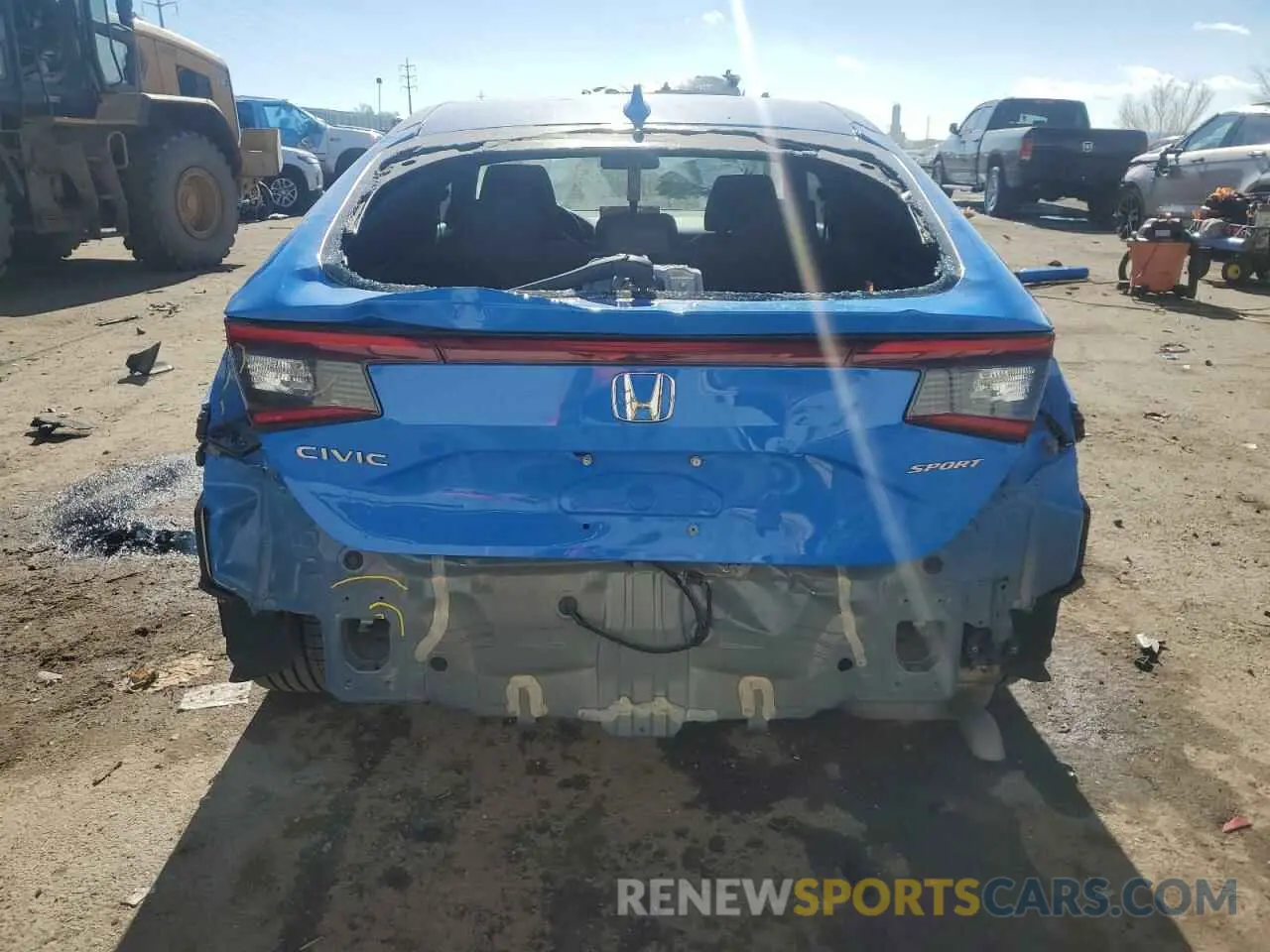 6 fotografías del automóvil dañado 19XFL2H89RE019254 HONDA CIVIC 2024