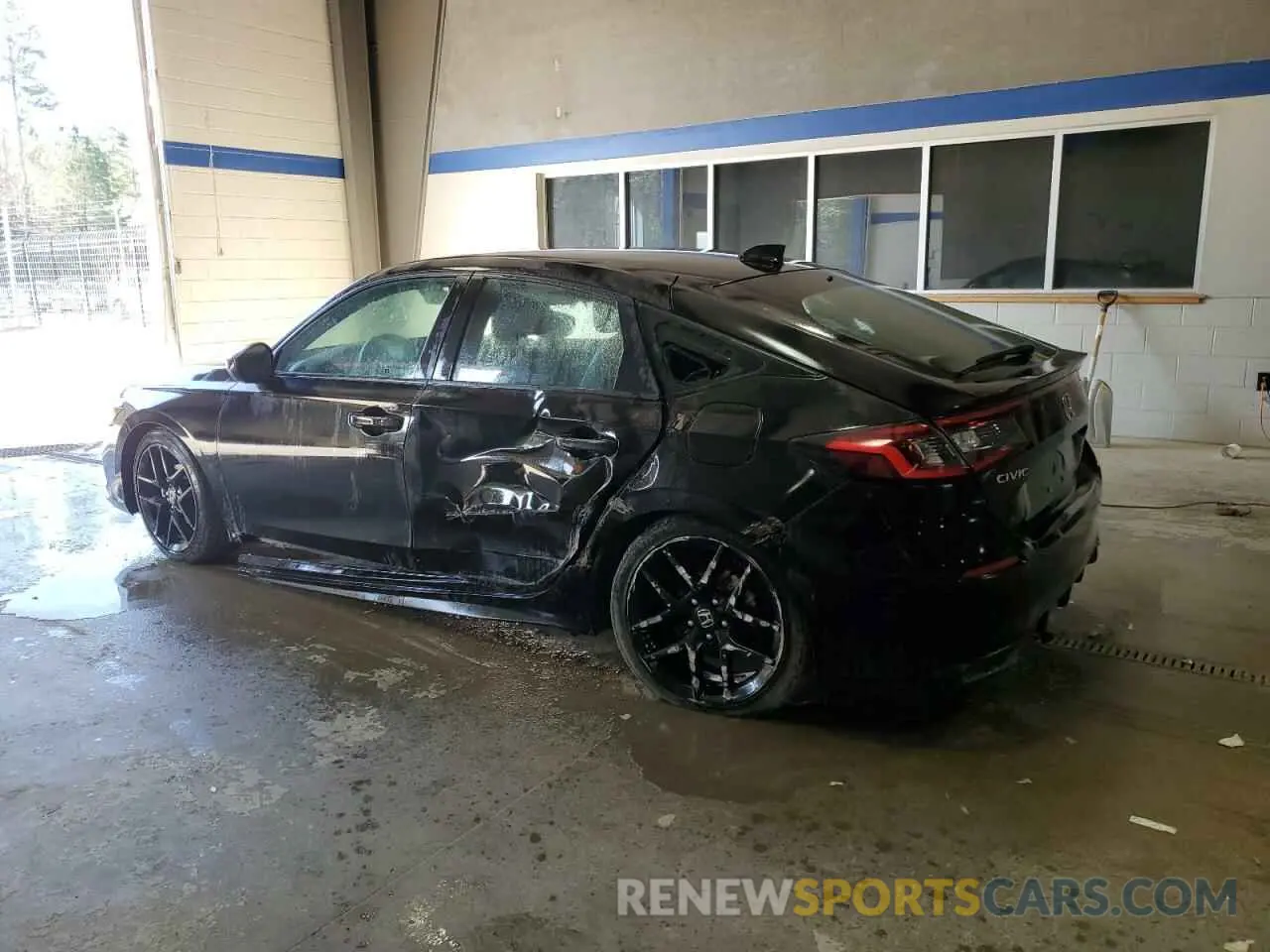 2 fotografías del automóvil dañado 19XFL2H89RE020307 HONDA CIVIC 2024