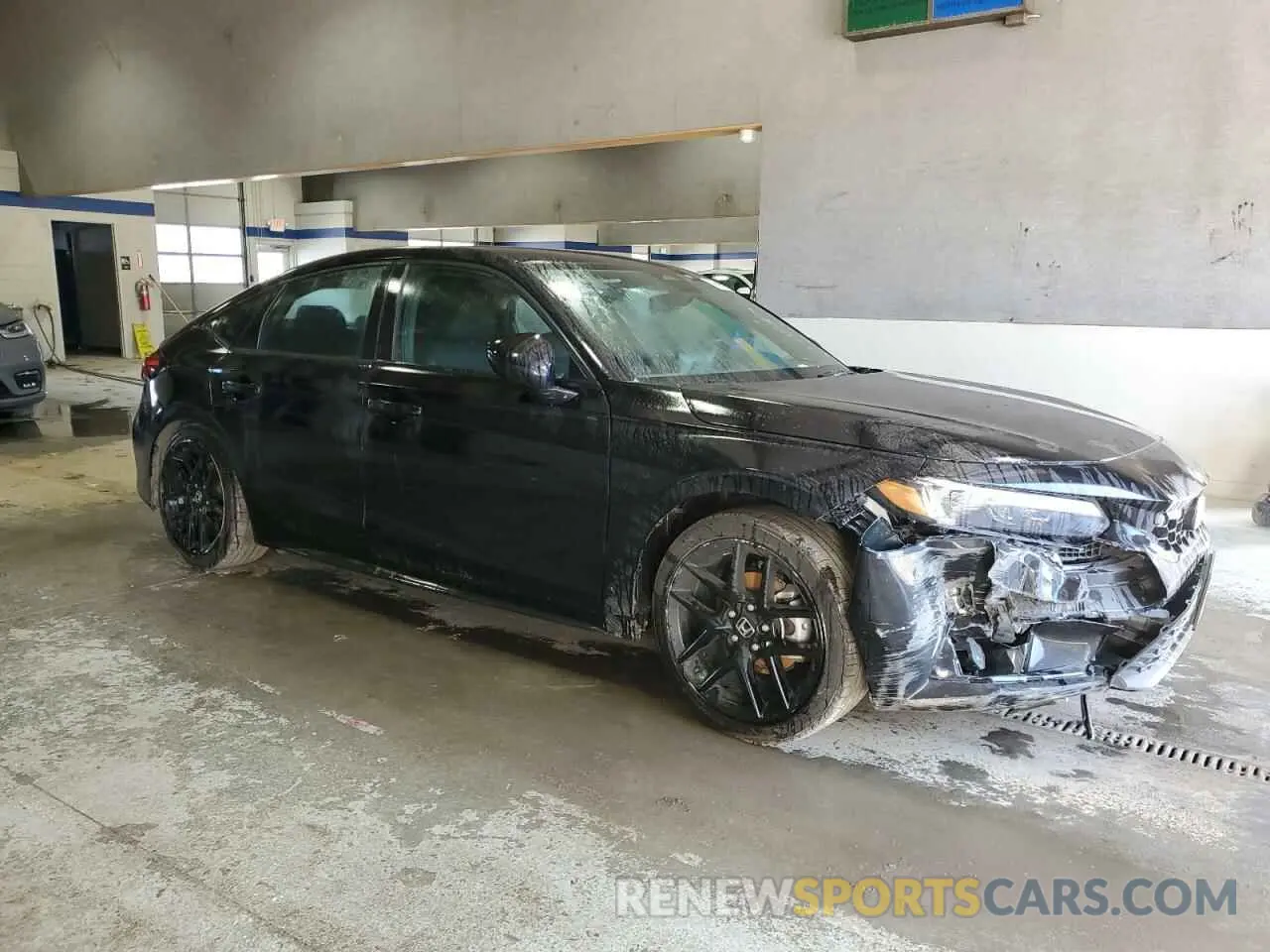 4 fotografías del automóvil dañado 19XFL2H89RE020307 HONDA CIVIC 2024