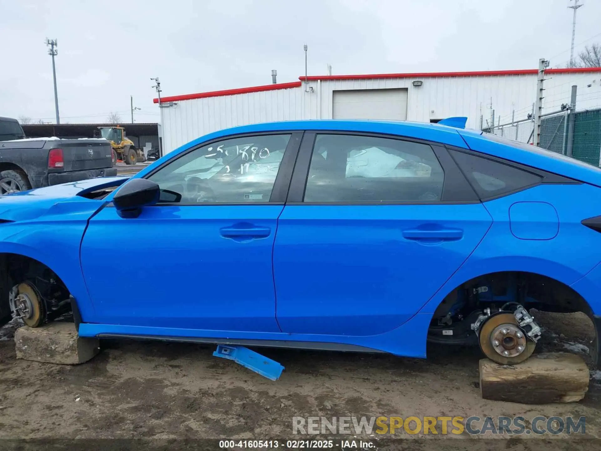15 fotografías del automóvil dañado 19XFL2H89RE028259 HONDA CIVIC 2024