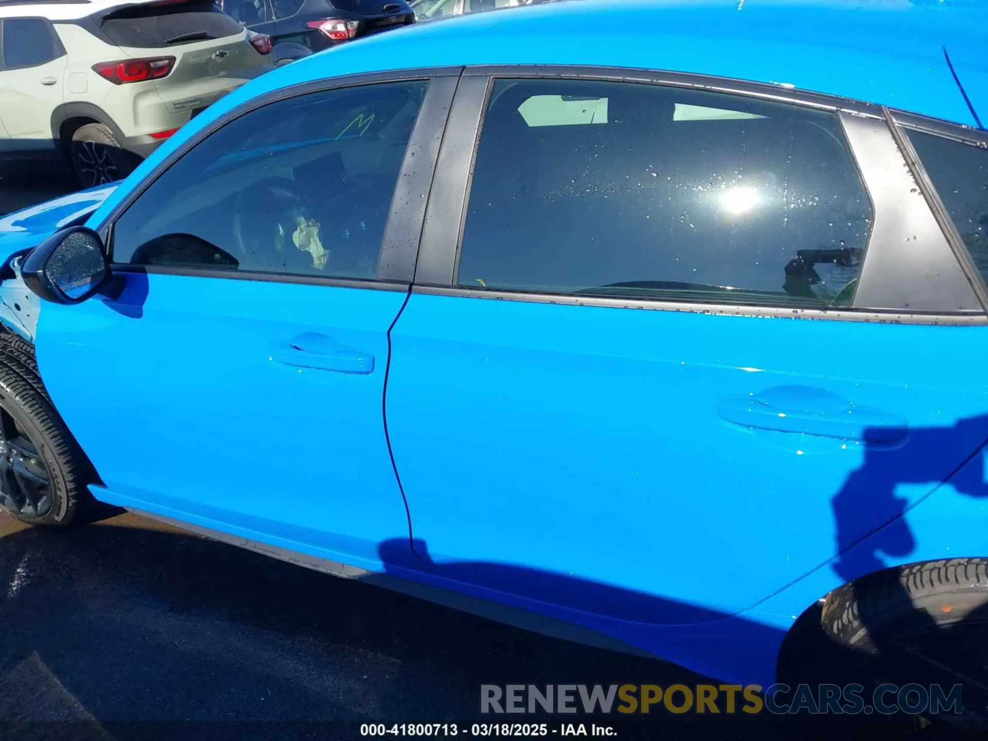15 fotografías del automóvil dañado 19XFL2H89RE042016 HONDA CIVIC 2024