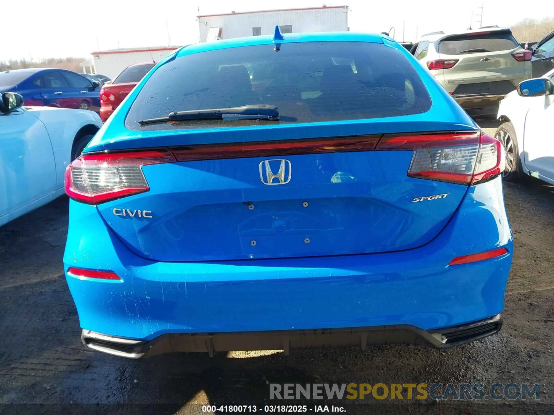 17 fotografías del automóvil dañado 19XFL2H89RE042016 HONDA CIVIC 2024