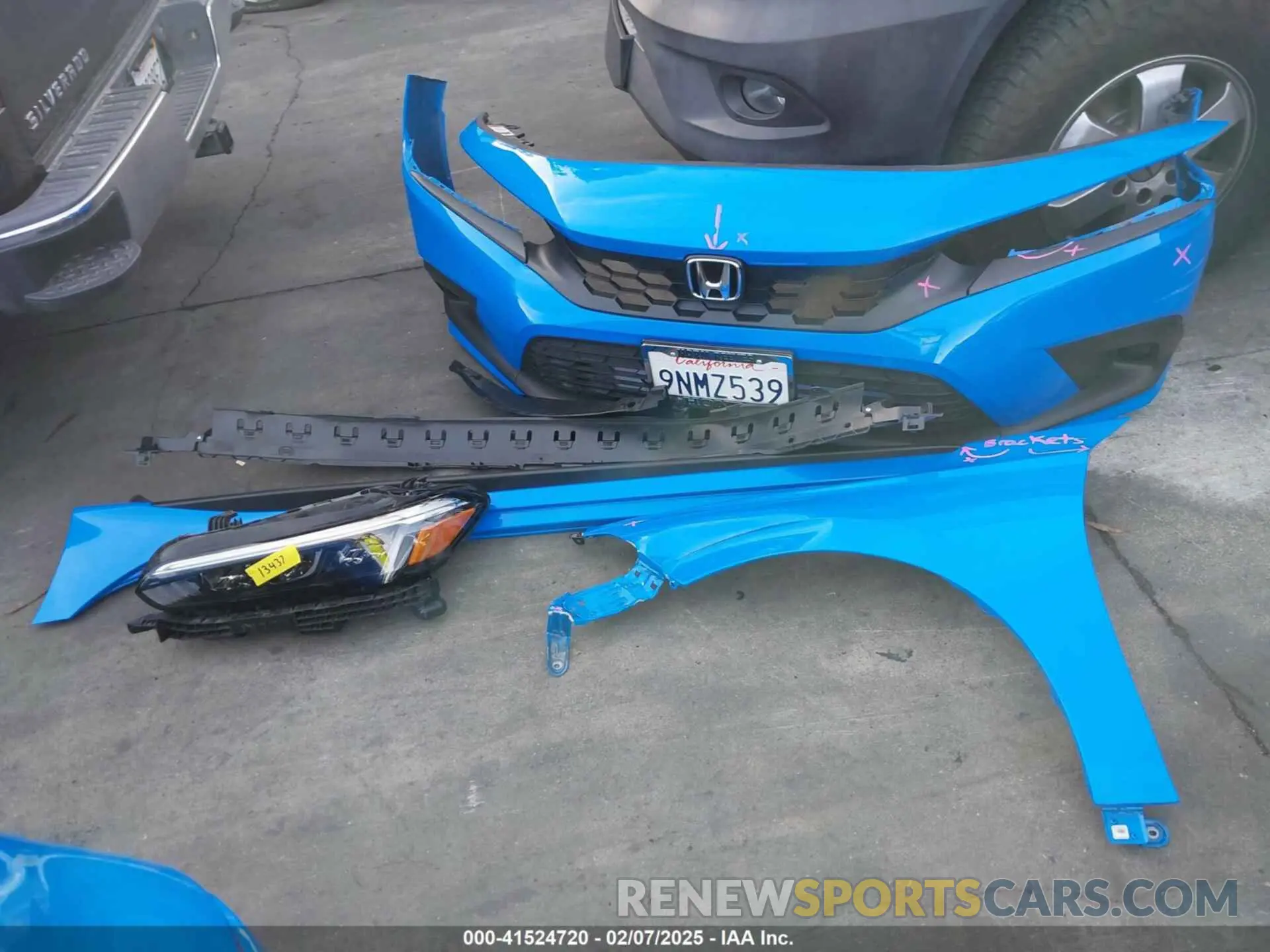 12 fotografías del automóvil dañado 19XFL2H8XRE030456 HONDA CIVIC 2024