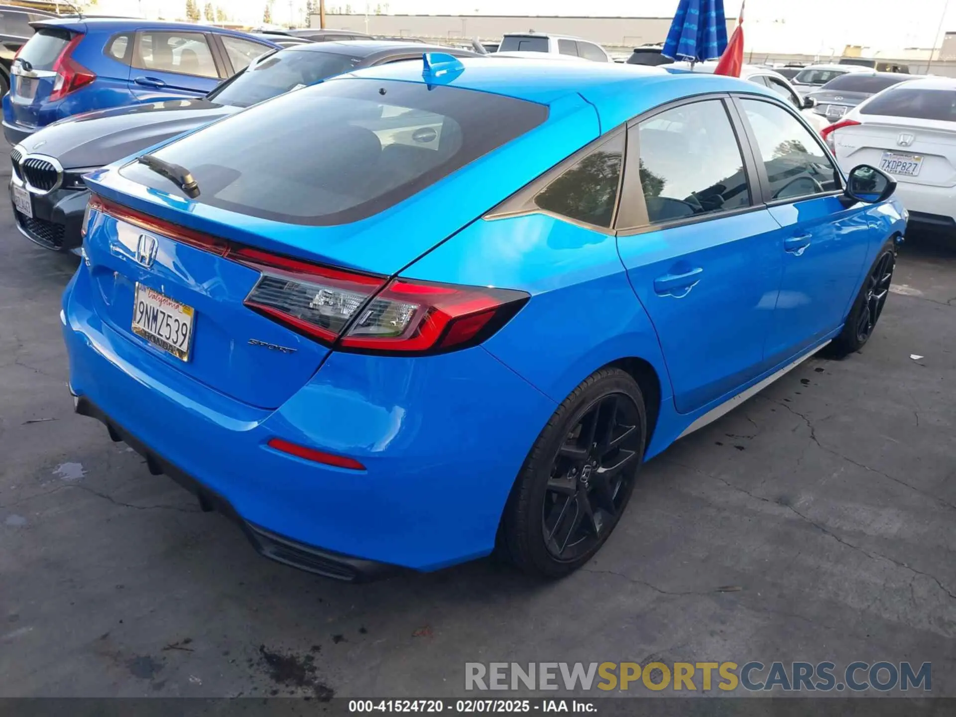 4 fotografías del automóvil dañado 19XFL2H8XRE030456 HONDA CIVIC 2024