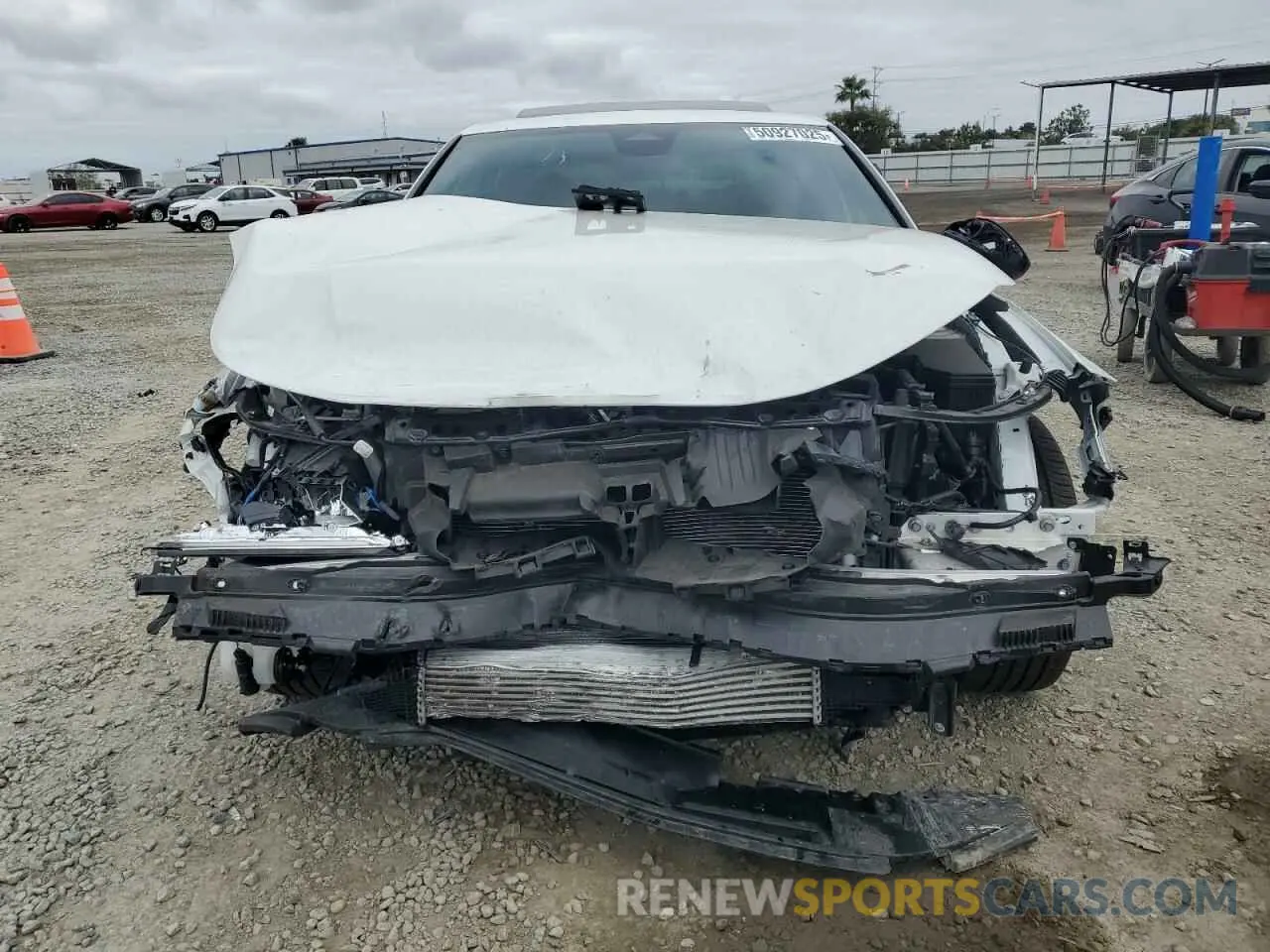 5 fotografías del automóvil dañado 2HGFE1E52RH472071 HONDA CIVIC 2024