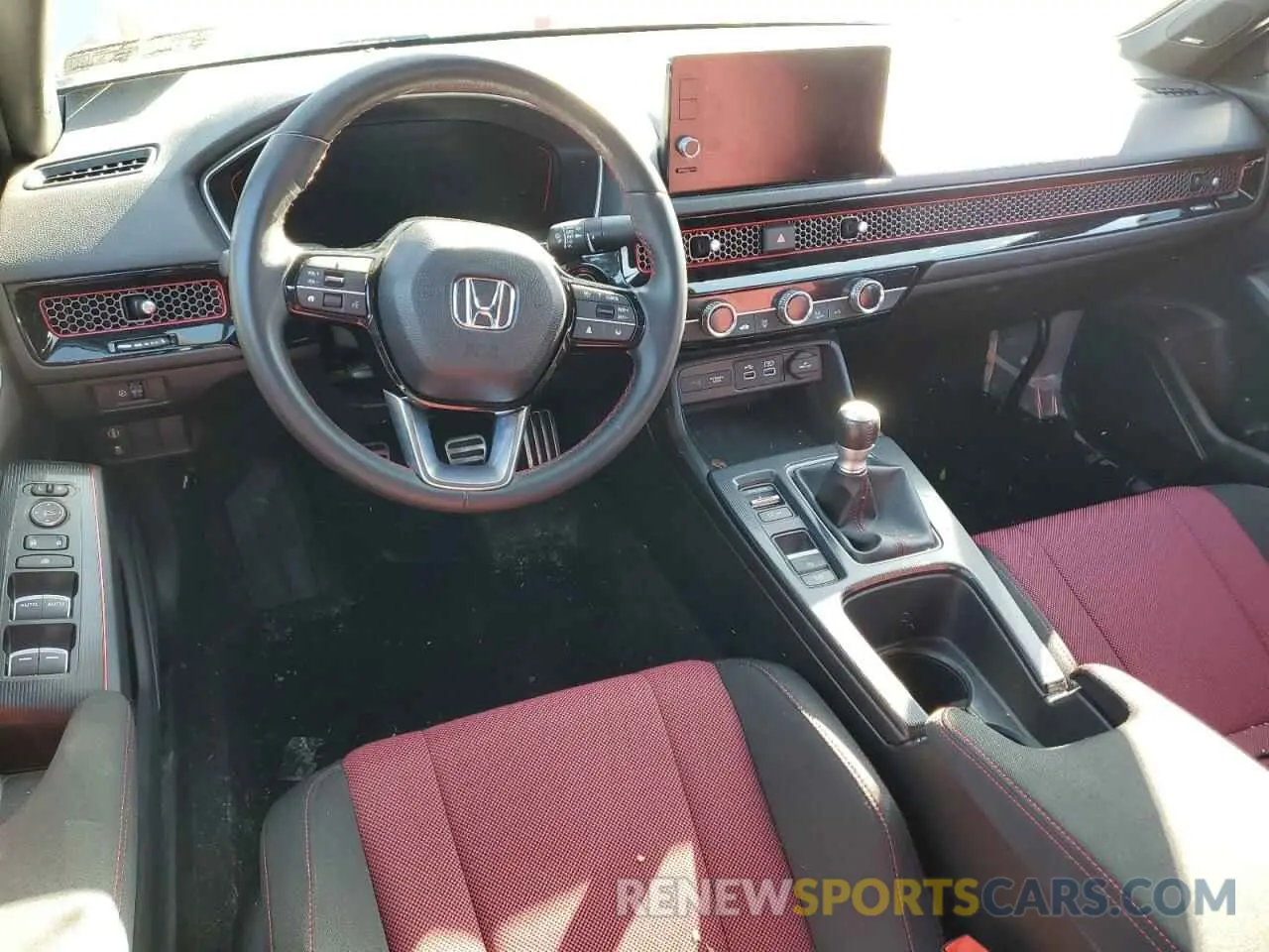 8 fotografías del automóvil dañado 2HGFE1E52RH473110 HONDA CIVIC 2024