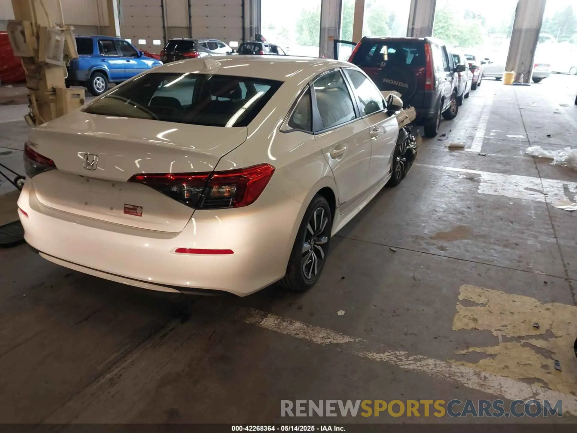 4 fotografías del automóvil dañado 2HGFE1F72RH312787 HONDA CIVIC 2024