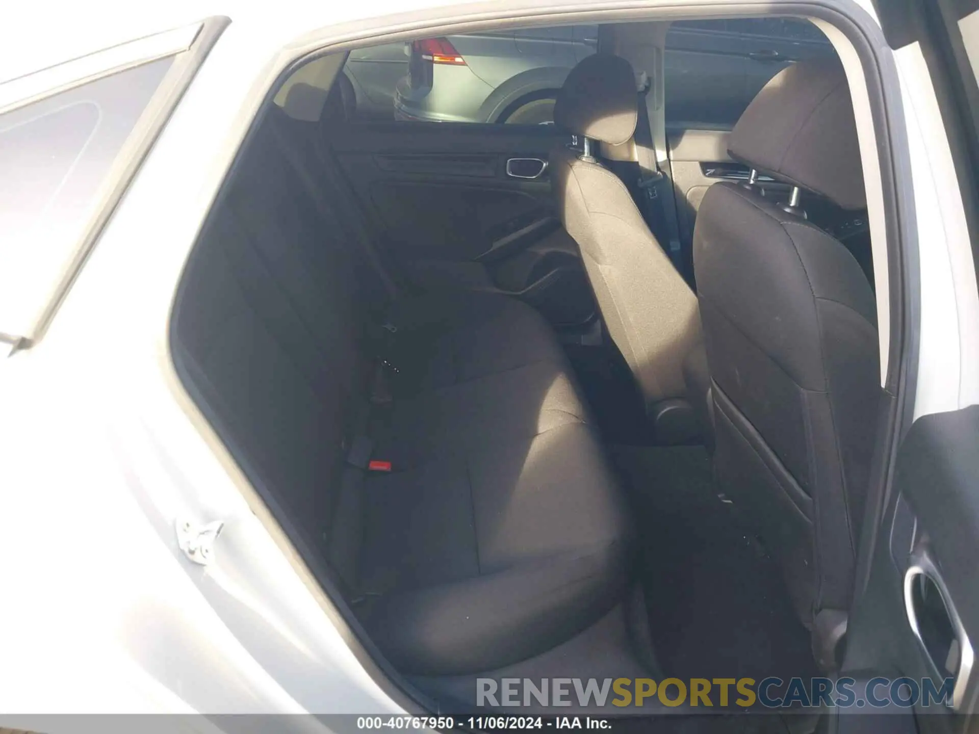 8 fotografías del automóvil dañado 2HGFE1F75RH330779 HONDA CIVIC 2024