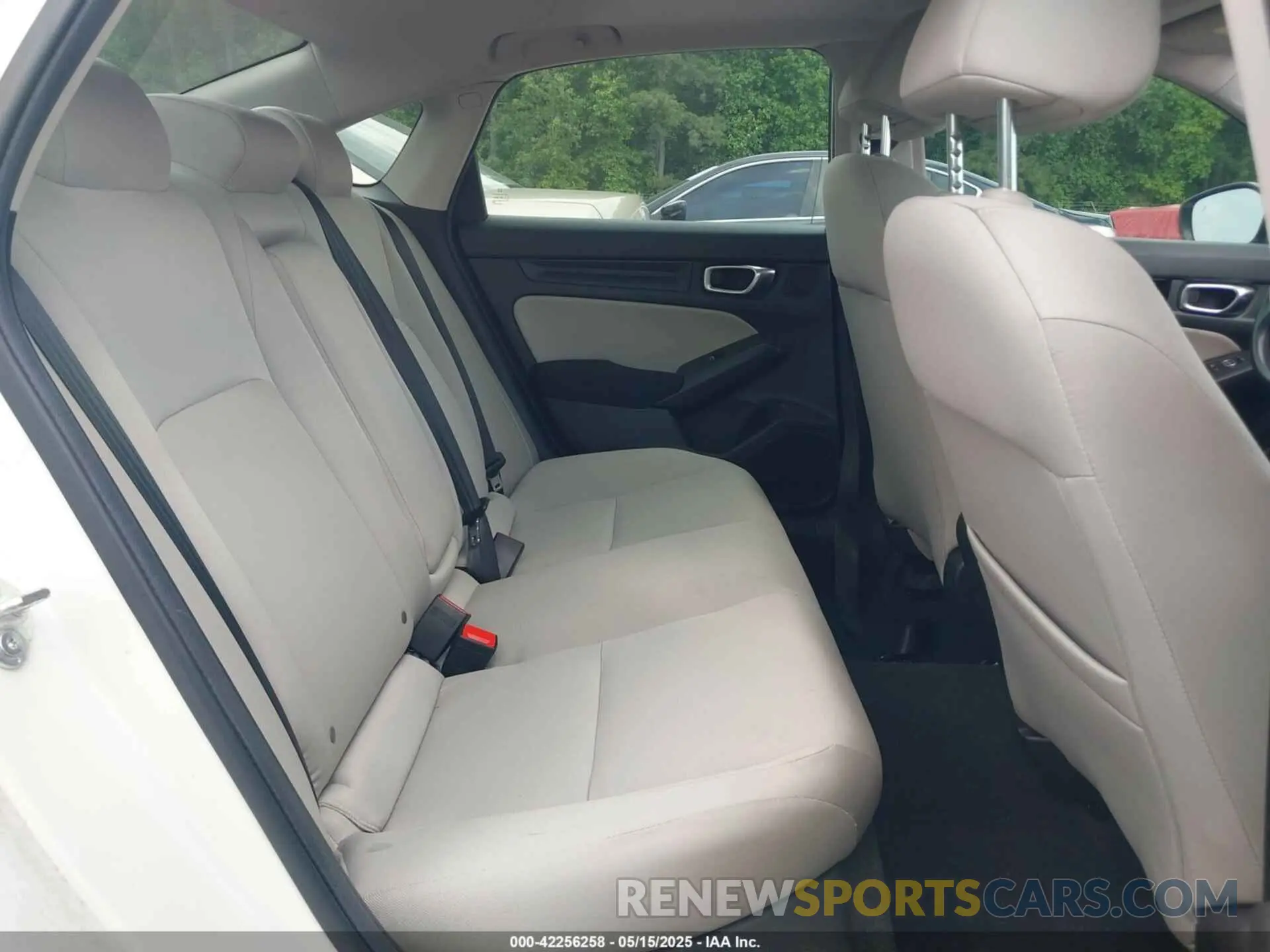 8 fotografías del automóvil dañado 2HGFE1F76RH304286 HONDA CIVIC 2024