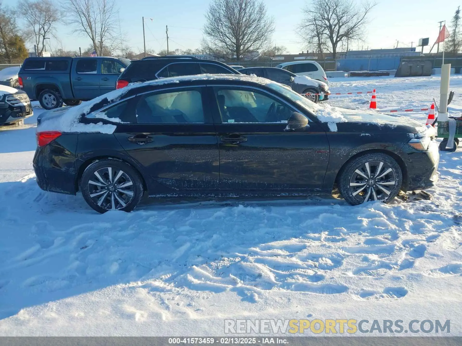 13 fotografías del automóvil dañado 2HGFE1F76RH312680 HONDA CIVIC 2024