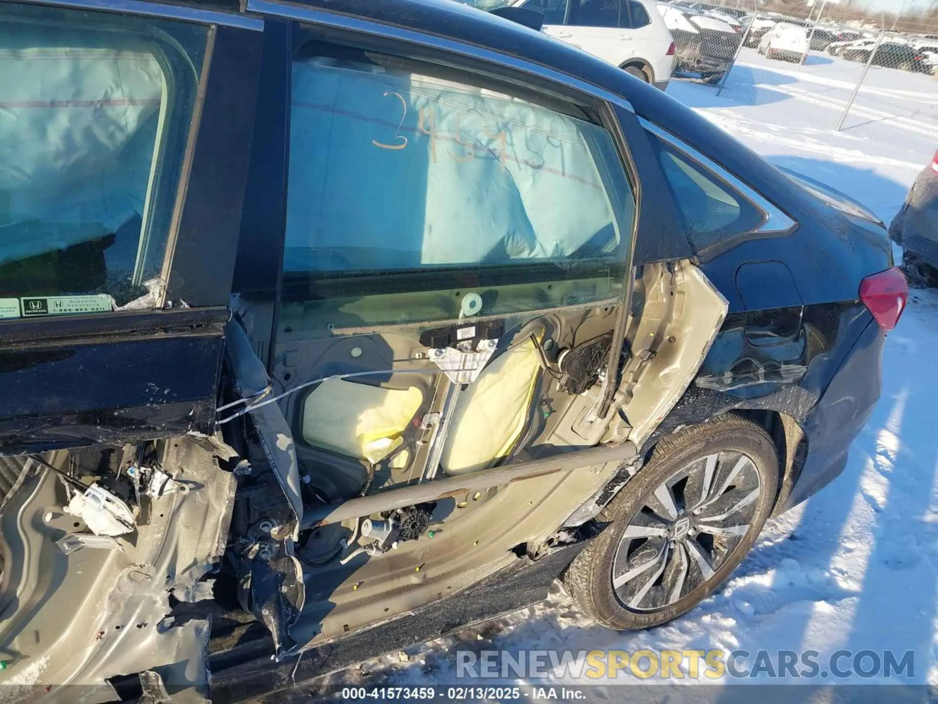 18 fotografías del automóvil dañado 2HGFE1F76RH312680 HONDA CIVIC 2024