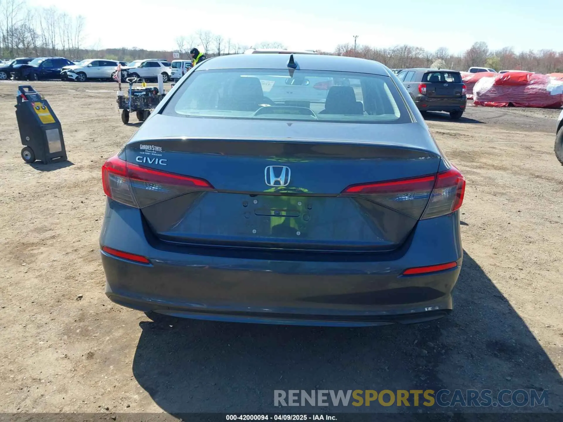 16 fotografías del automóvil dañado 2HGFE1F76RH314980 HONDA CIVIC 2024