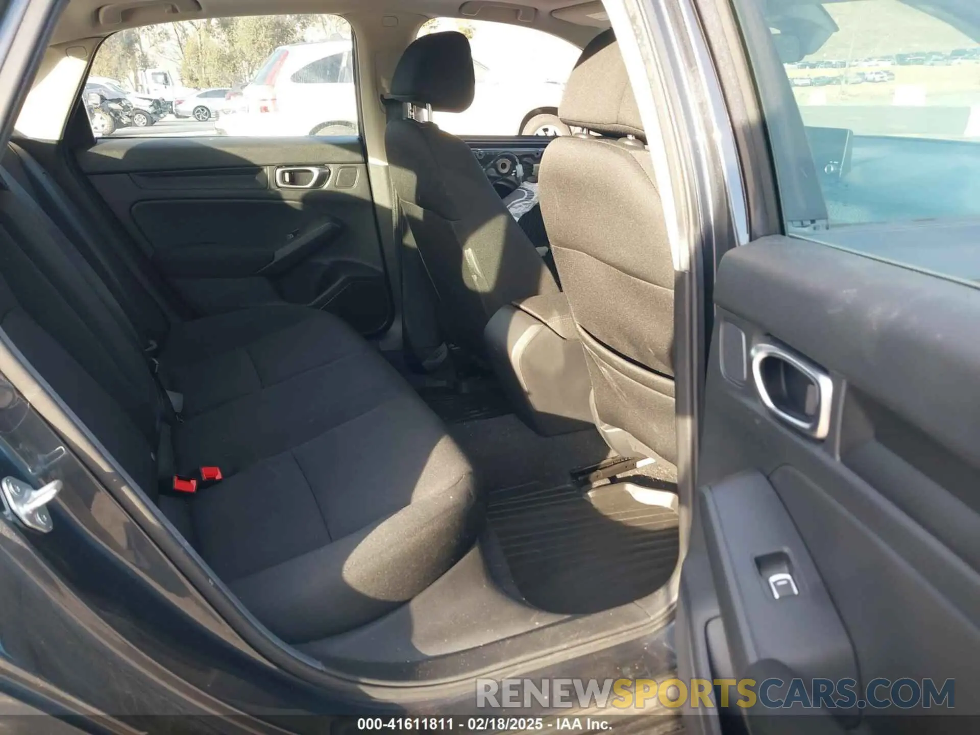 8 fotografías del automóvil dañado 2HGFE1F77RH313871 HONDA CIVIC 2024