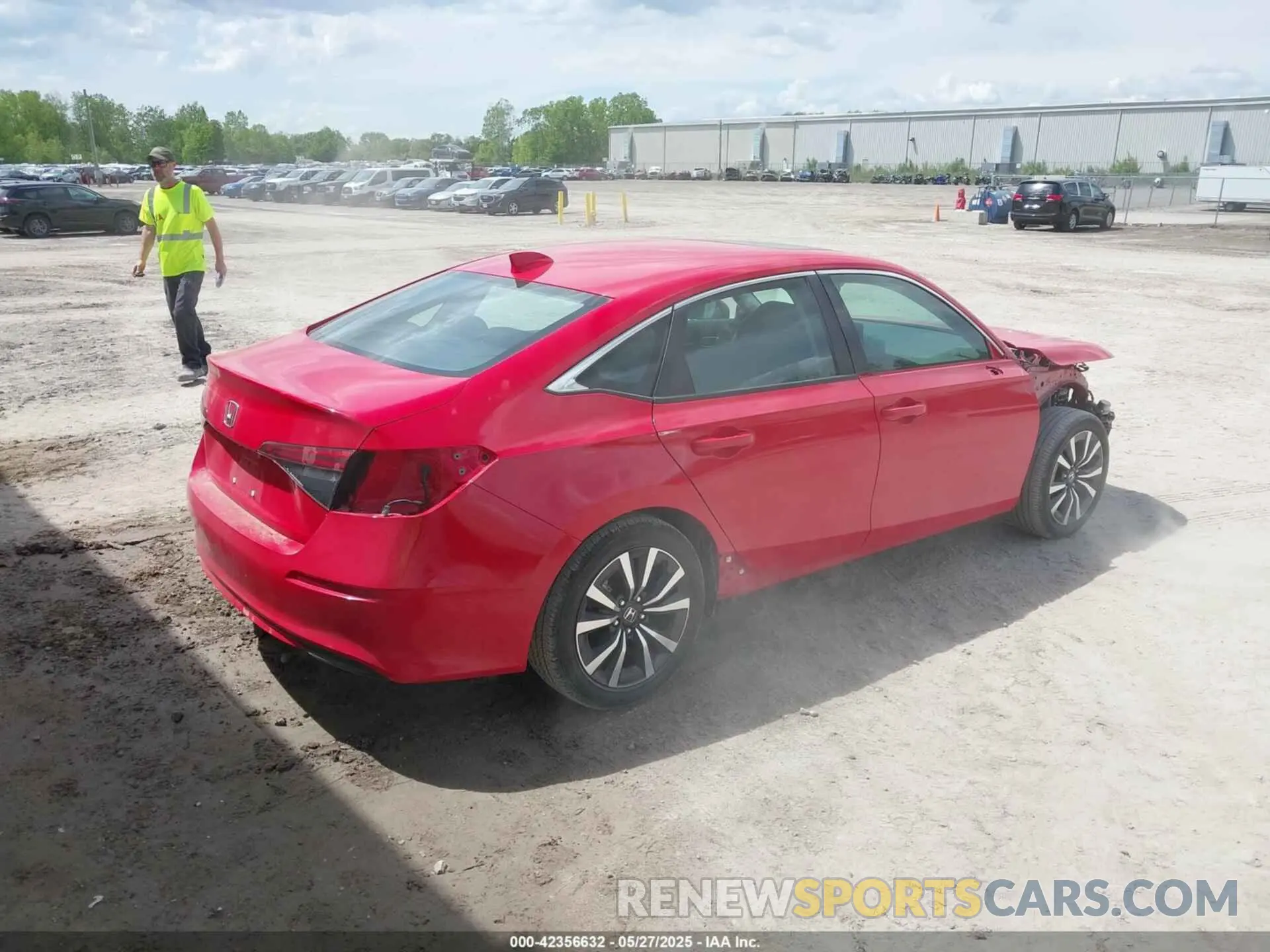 4 fotografías del automóvil dañado 2HGFE1F7XRH314027 HONDA CIVIC 2024