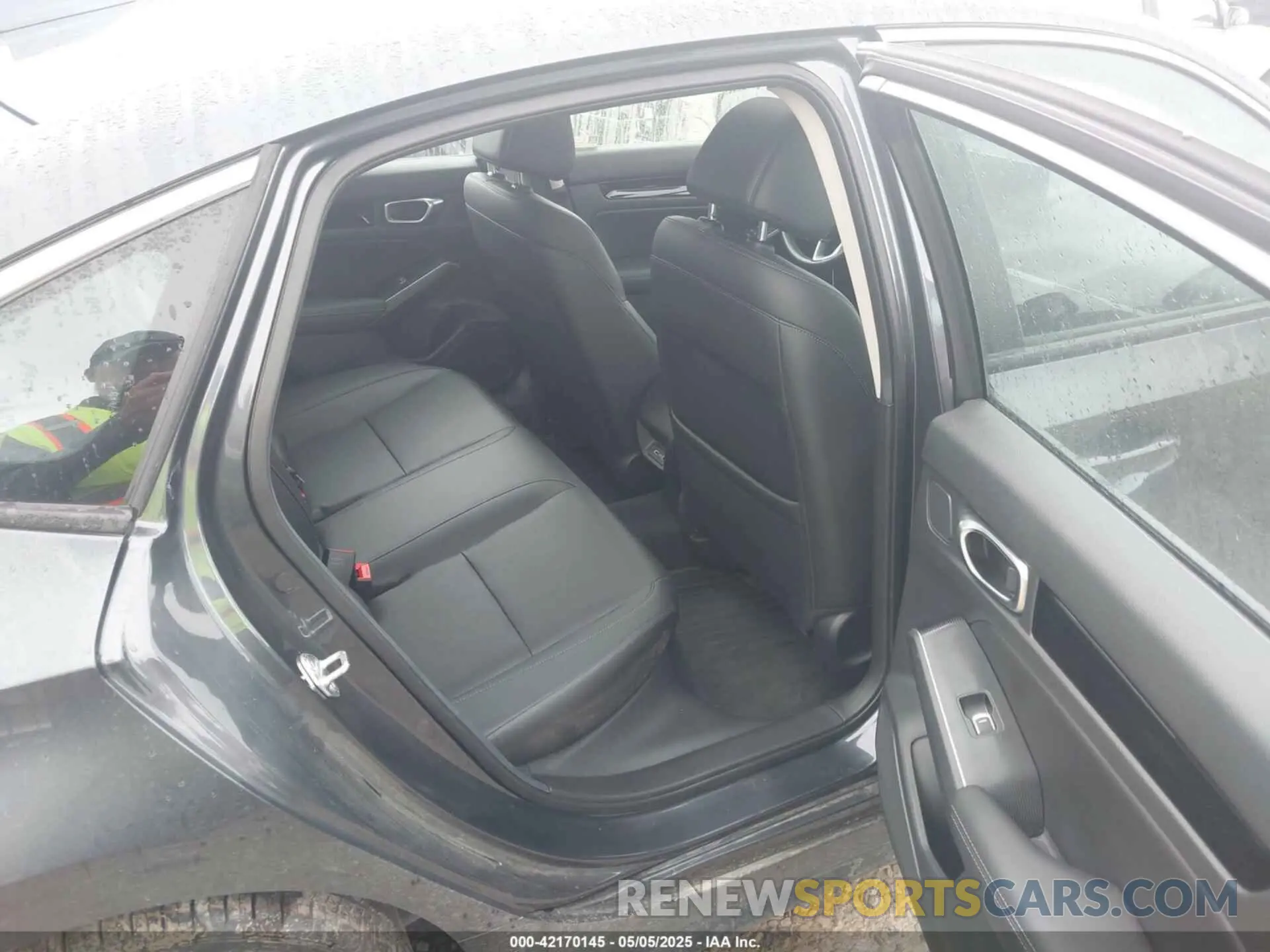 8 fotografías del automóvil dañado 2HGFE1F92RH300270 HONDA CIVIC 2024