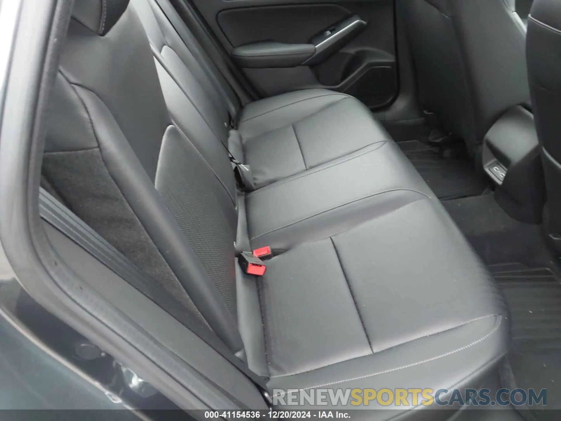 8 fotografías del automóvil dañado 2HGFE1F93RH327073 HONDA CIVIC 2024