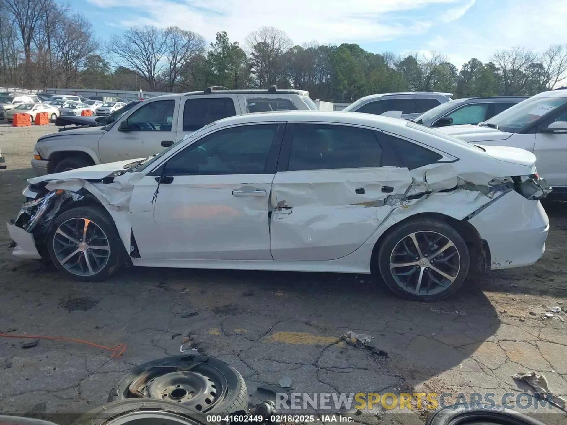 14 fotografías del automóvil dañado 2HGFE1F93RH328739 HONDA CIVIC 2024