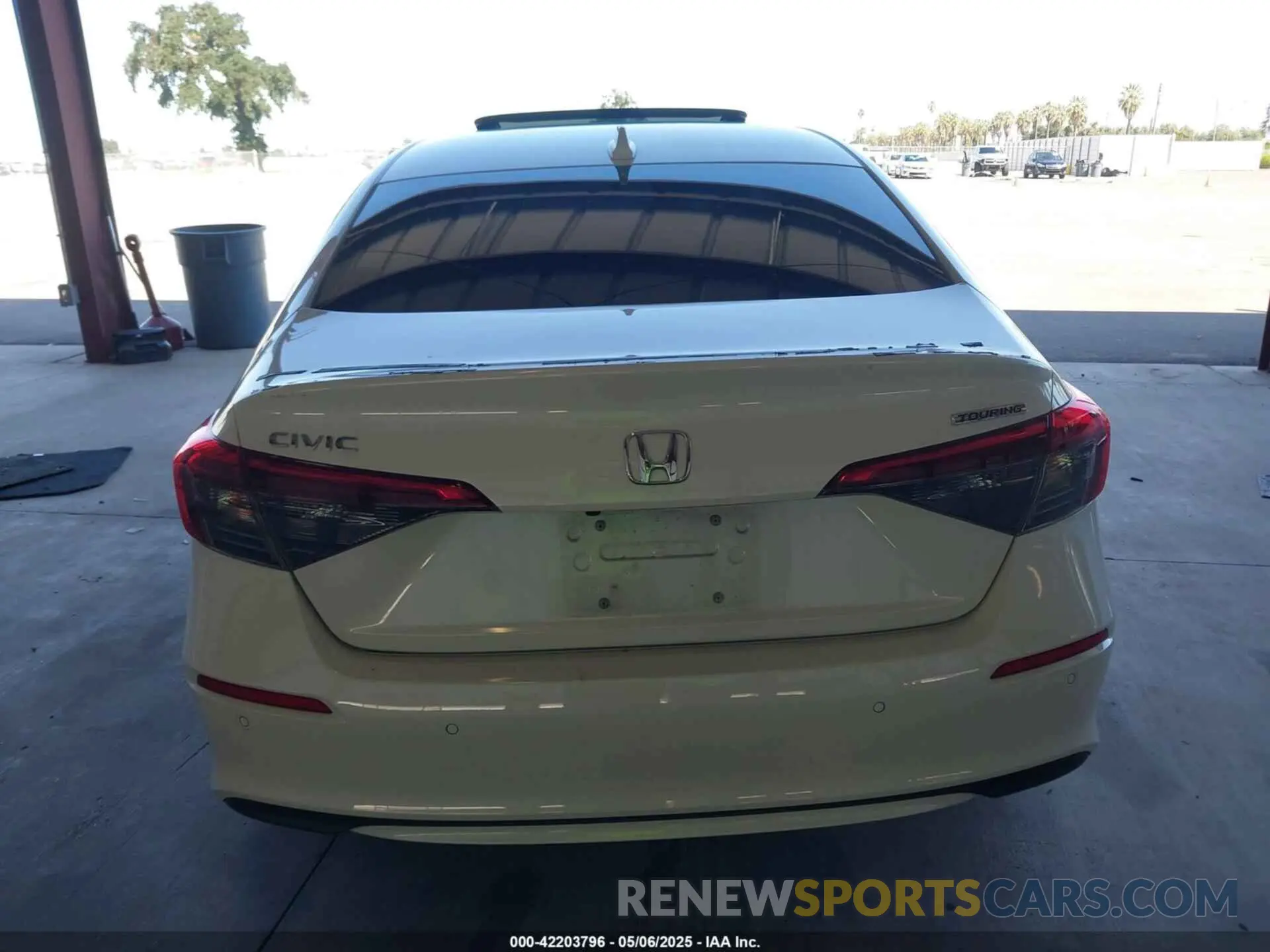 16 fotografías del automóvil dañado 2HGFE1F97RH307568 HONDA CIVIC 2024