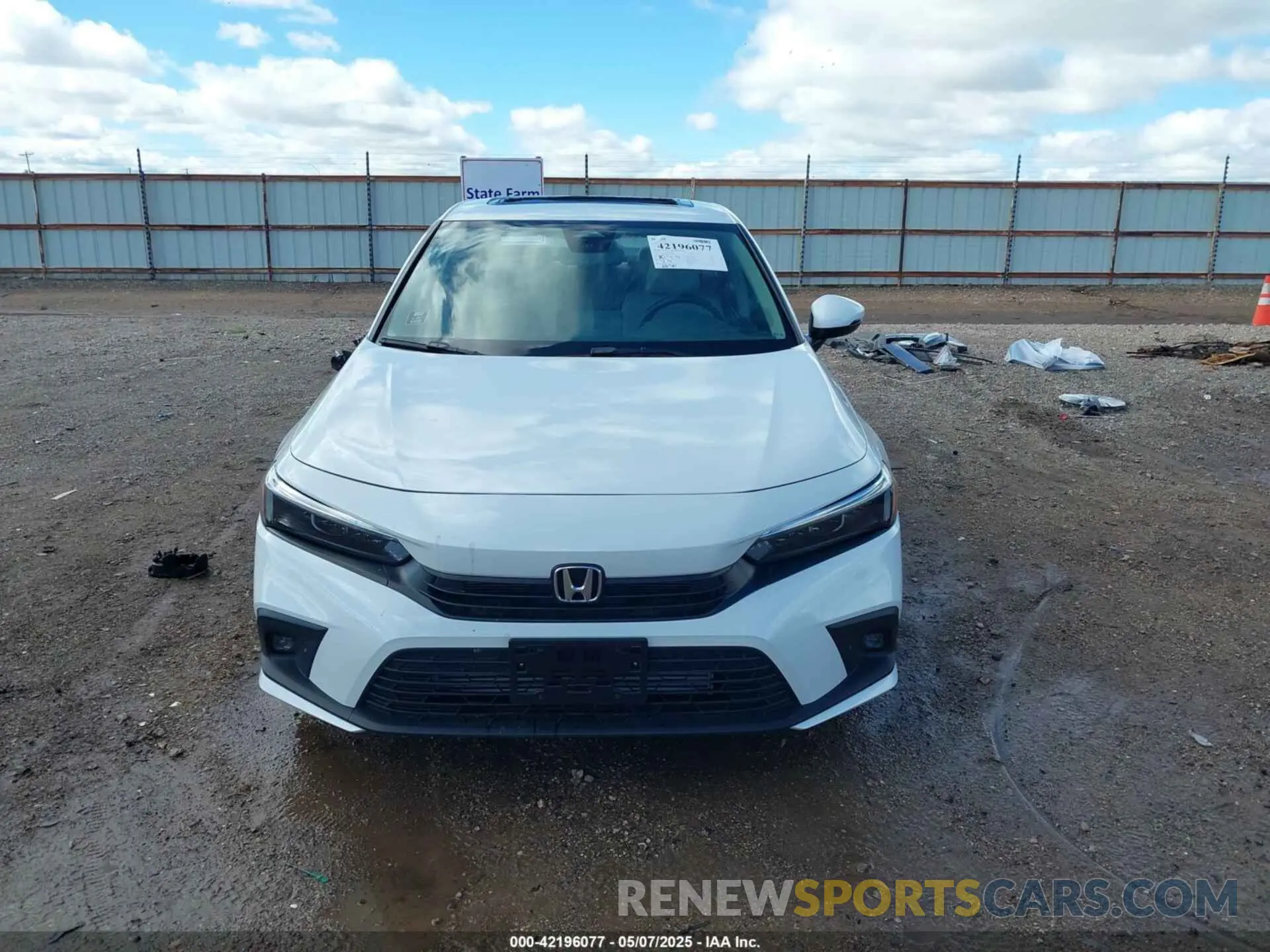 12 fotografías del automóvil dañado 2HGFE1F97RH315587 HONDA CIVIC 2024