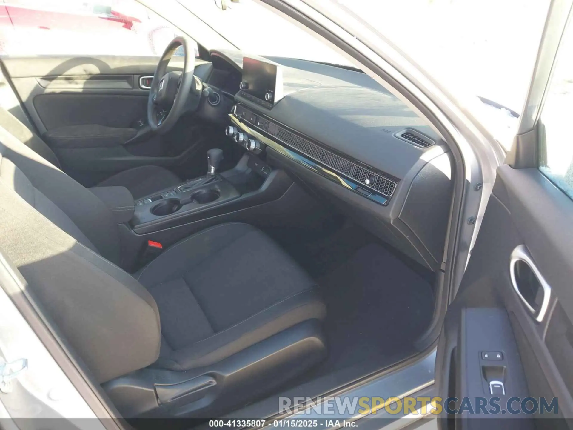5 fotografías del automóvil dañado 2HGFE2F21RH524378 HONDA CIVIC 2024