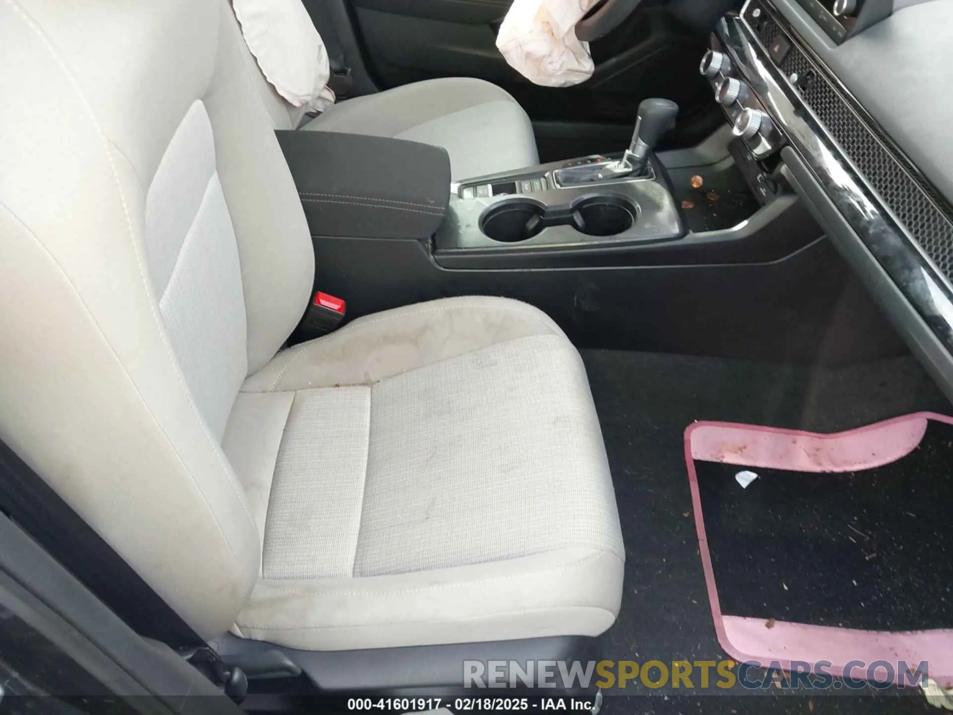 5 fotografías del automóvil dañado 2HGFE2F24RH567290 HONDA CIVIC 2024