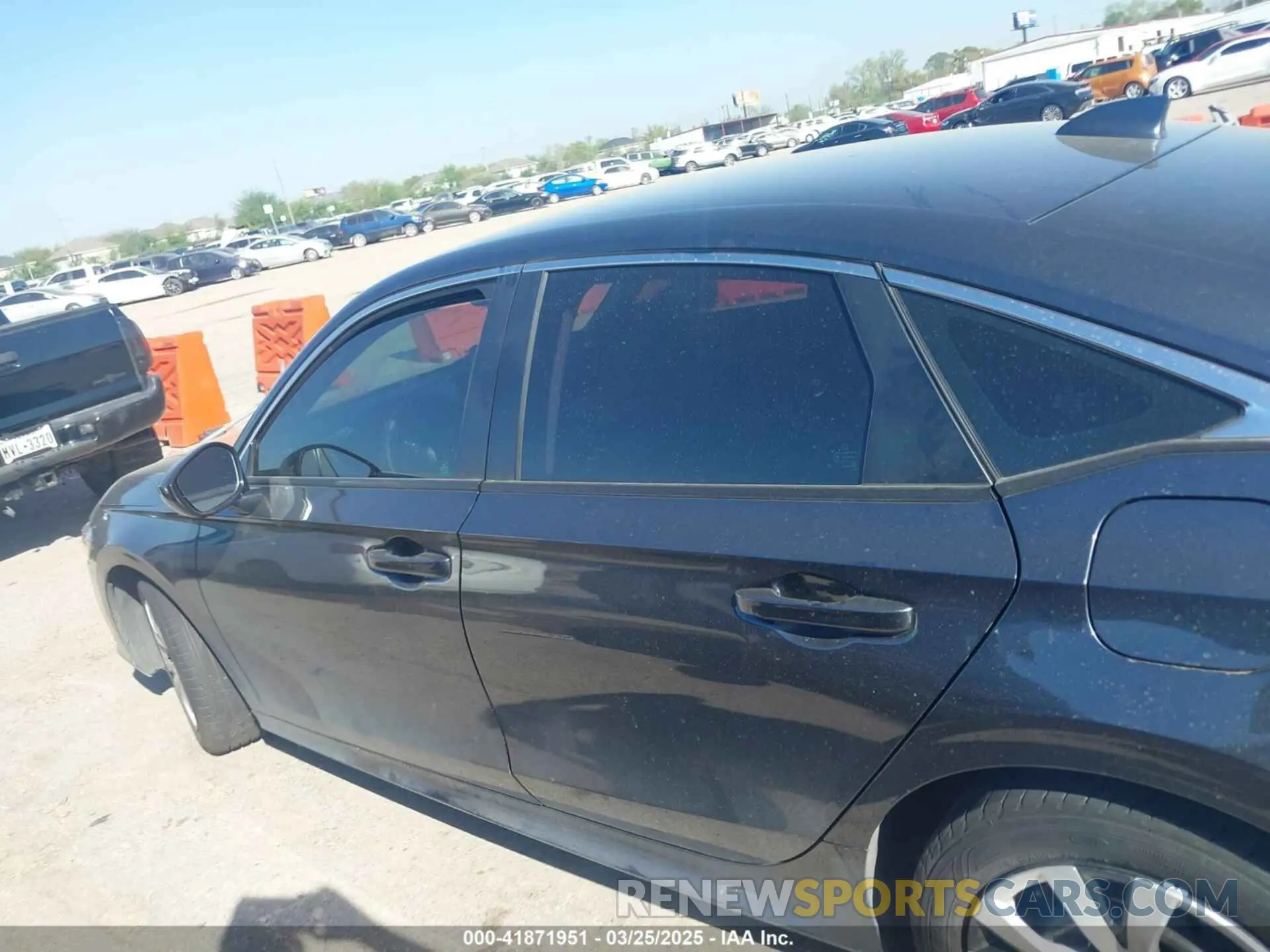 13 fotografías del automóvil dañado 2HGFE2F25RH561546 HONDA CIVIC 2024