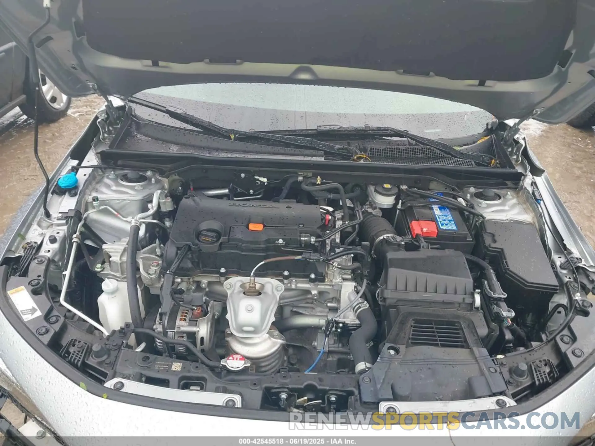10 fotografías del automóvil dañado 2HGFE2F26RH510105 HONDA CIVIC 2024