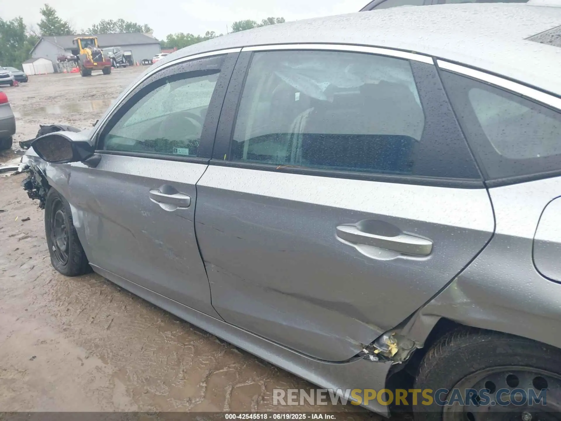 15 fotografías del automóvil dañado 2HGFE2F26RH510105 HONDA CIVIC 2024