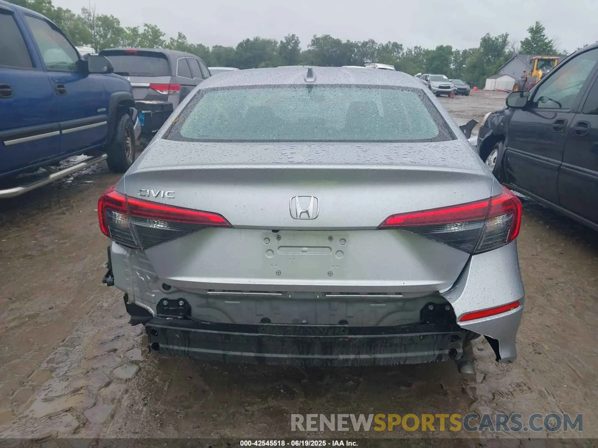 17 fotografías del automóvil dañado 2HGFE2F26RH510105 HONDA CIVIC 2024