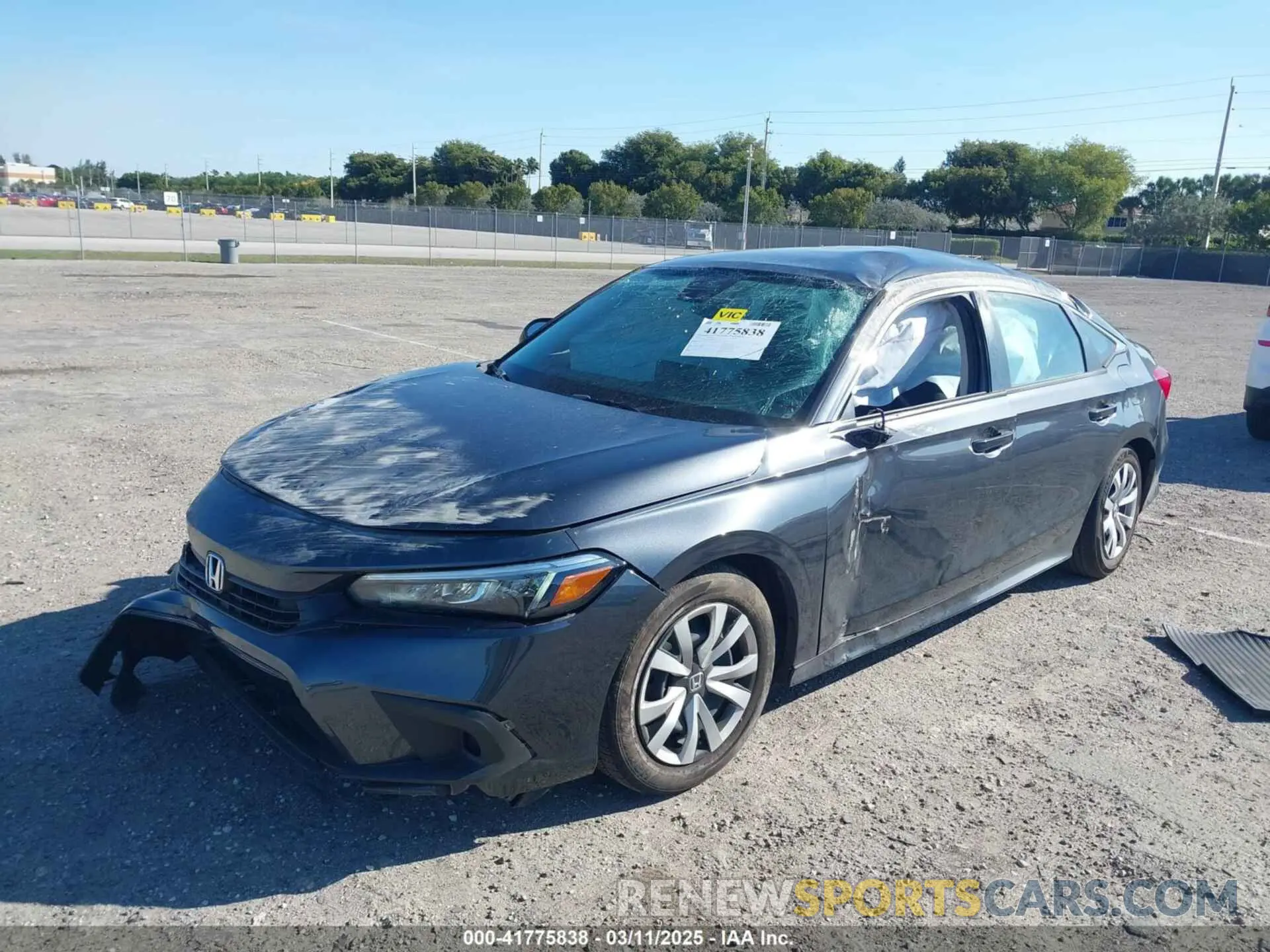 2 fotografías del automóvil dañado 2HGFE2F27RH552539 HONDA CIVIC 2024