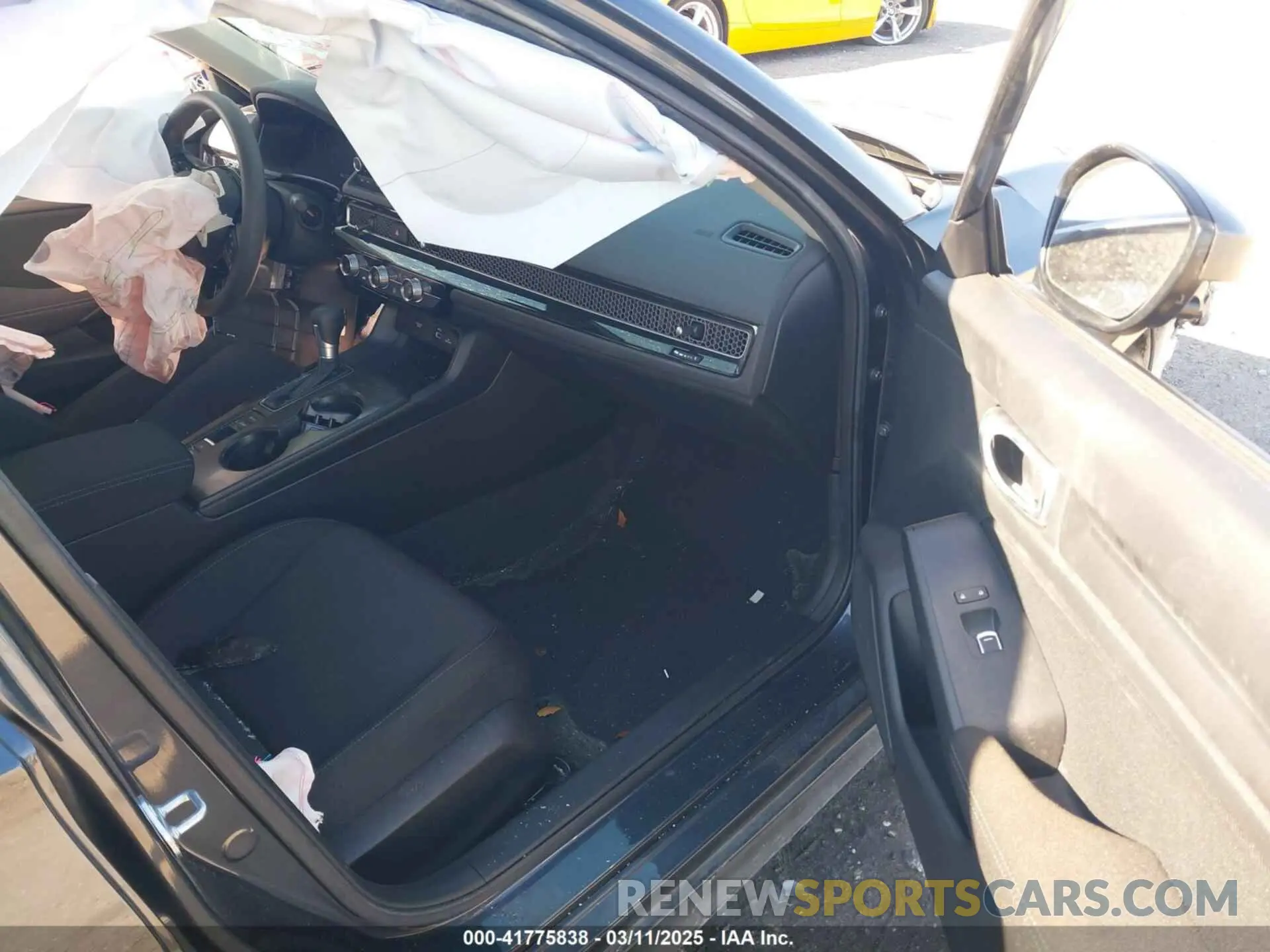 5 fotografías del automóvil dañado 2HGFE2F27RH552539 HONDA CIVIC 2024
