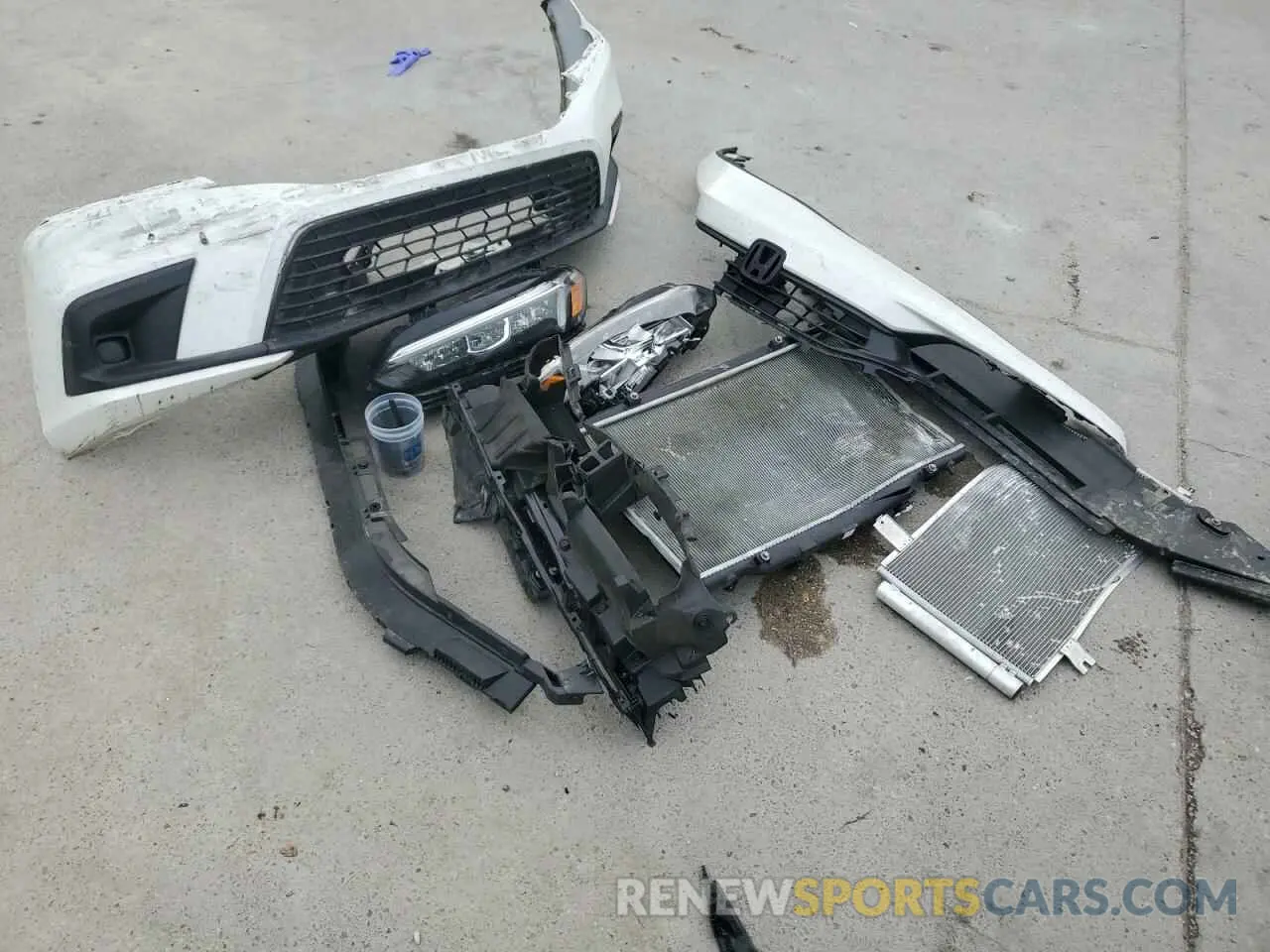 12 fotografías del automóvil dañado 2HGFE2F27RH571446 HONDA CIVIC 2024