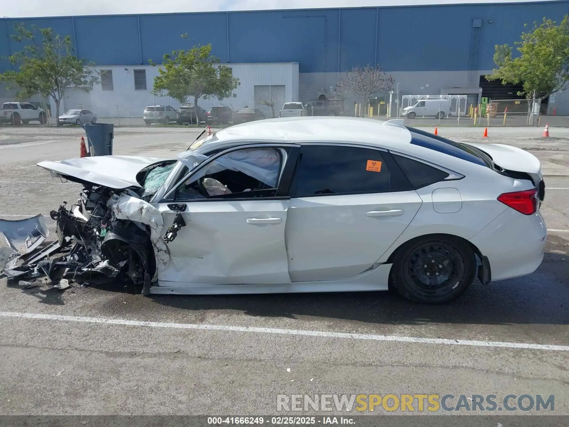 14 fotografías del automóvil dañado 2HGFE2F2XRH520233 HONDA CIVIC 2024