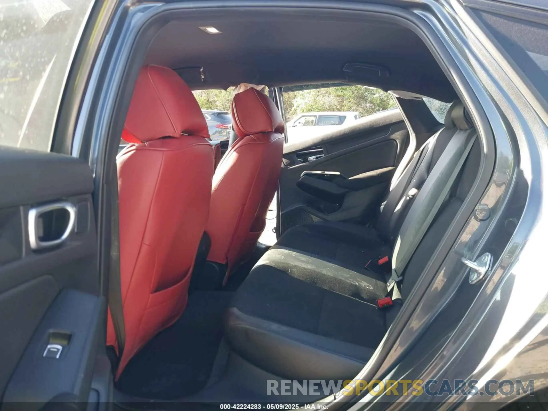 8 fotografías del automóvil dañado 2HGFE2F51RH518798 HONDA CIVIC 2024