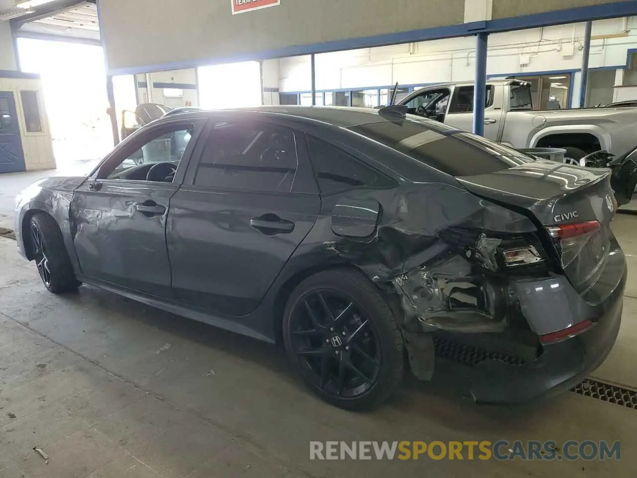2 fotografías del automóvil dañado 2HGFE2F51RH530014 HONDA CIVIC 2024