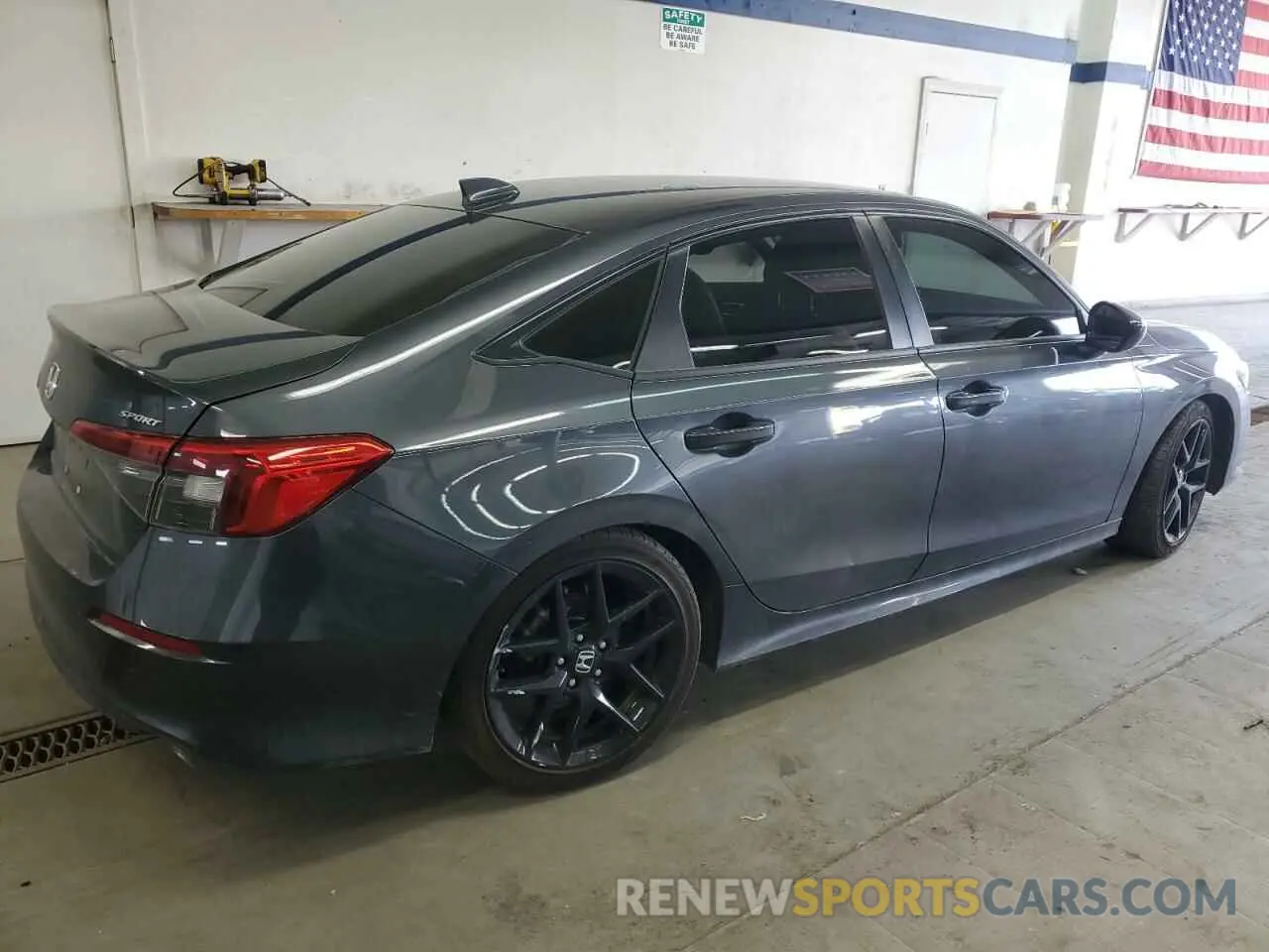 3 fotografías del automóvil dañado 2HGFE2F51RH530014 HONDA CIVIC 2024