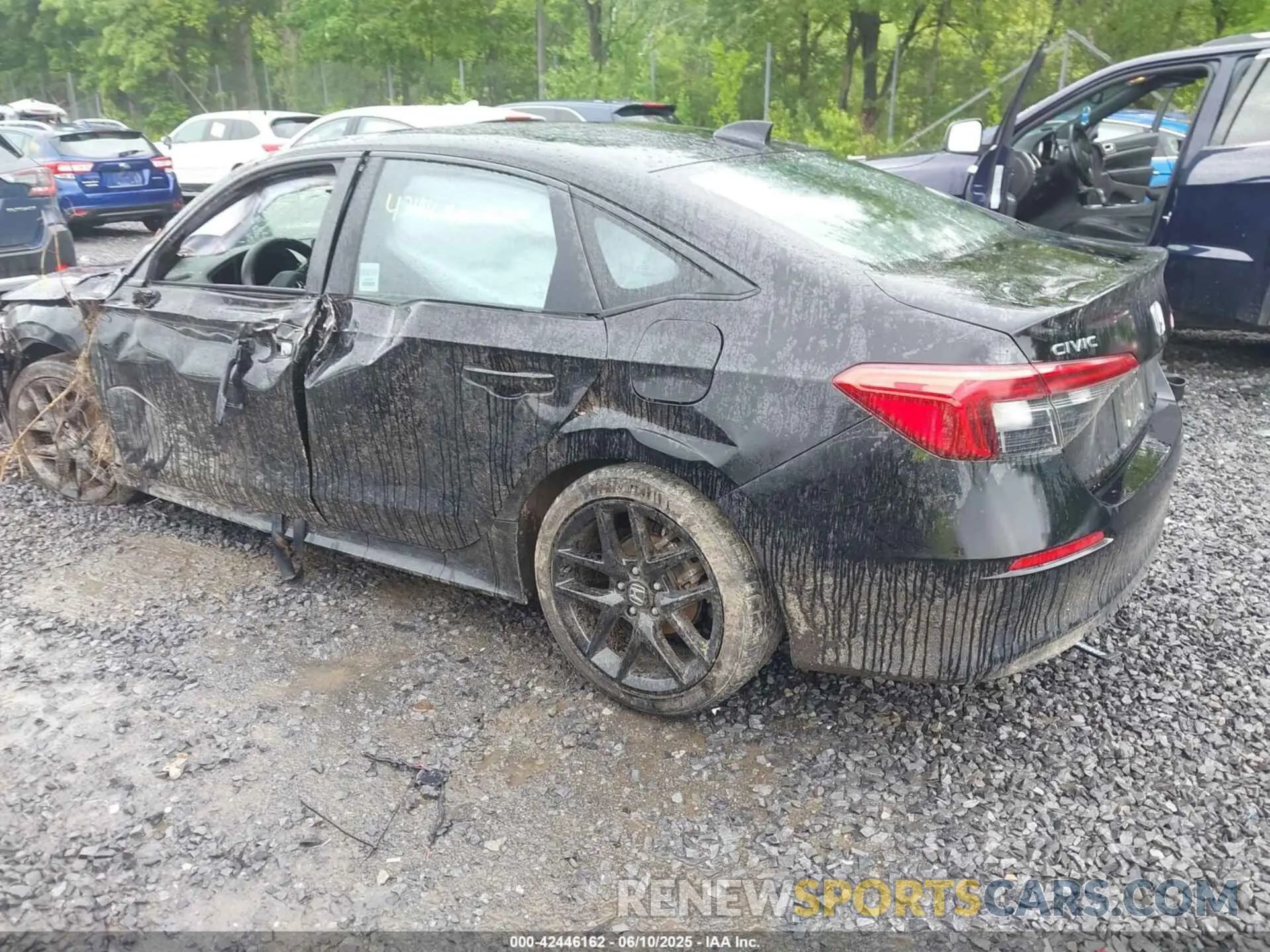 3 fotografías del automóvil dañado 2HGFE2F51RH569847 HONDA CIVIC 2024