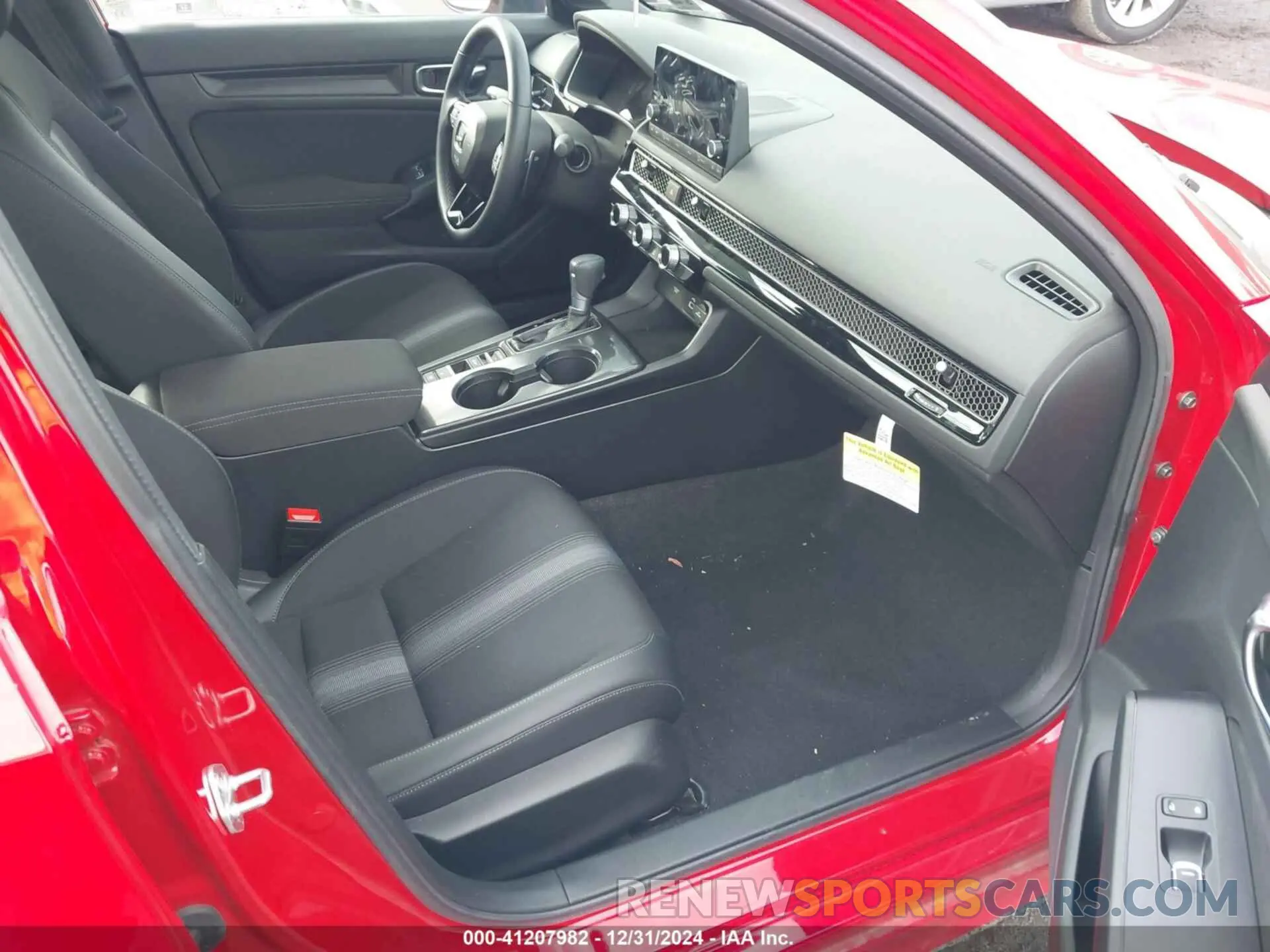 5 fotografías del automóvil dañado 2HGFE2F51RH579360 HONDA CIVIC 2024