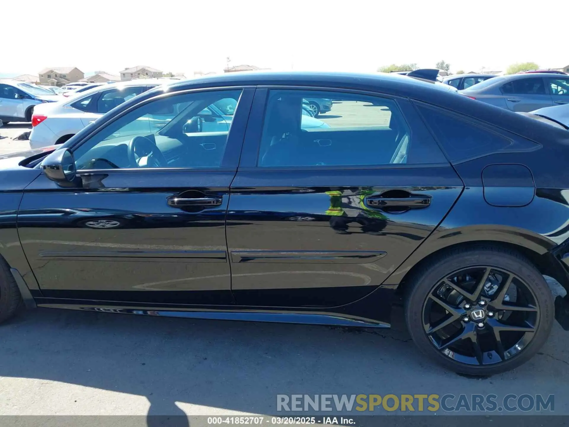 14 fotografías del automóvil dañado 2HGFE2F52RH511729 HONDA CIVIC 2024