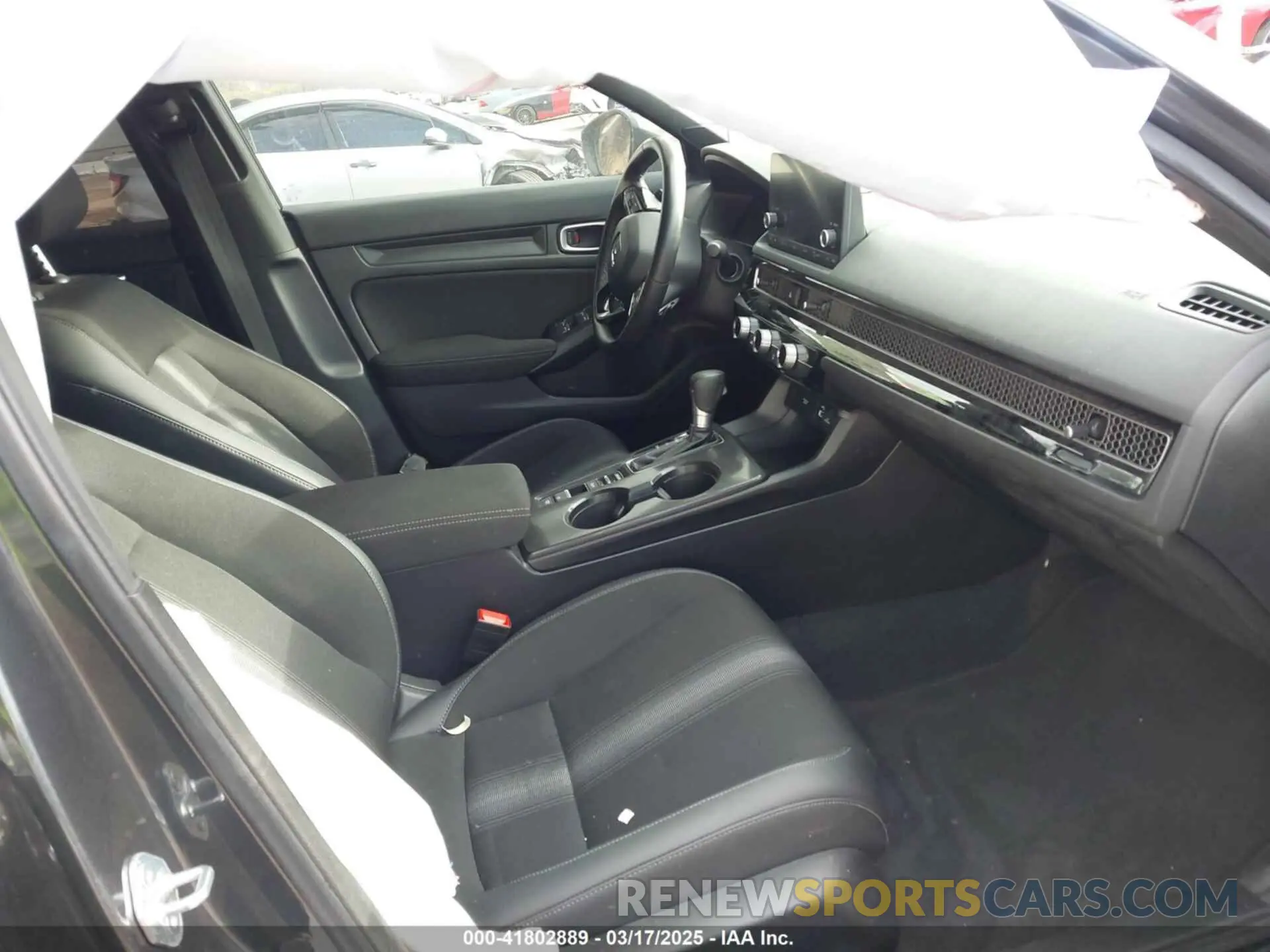 5 fotografías del automóvil dañado 2HGFE2F52RH558663 HONDA CIVIC 2024