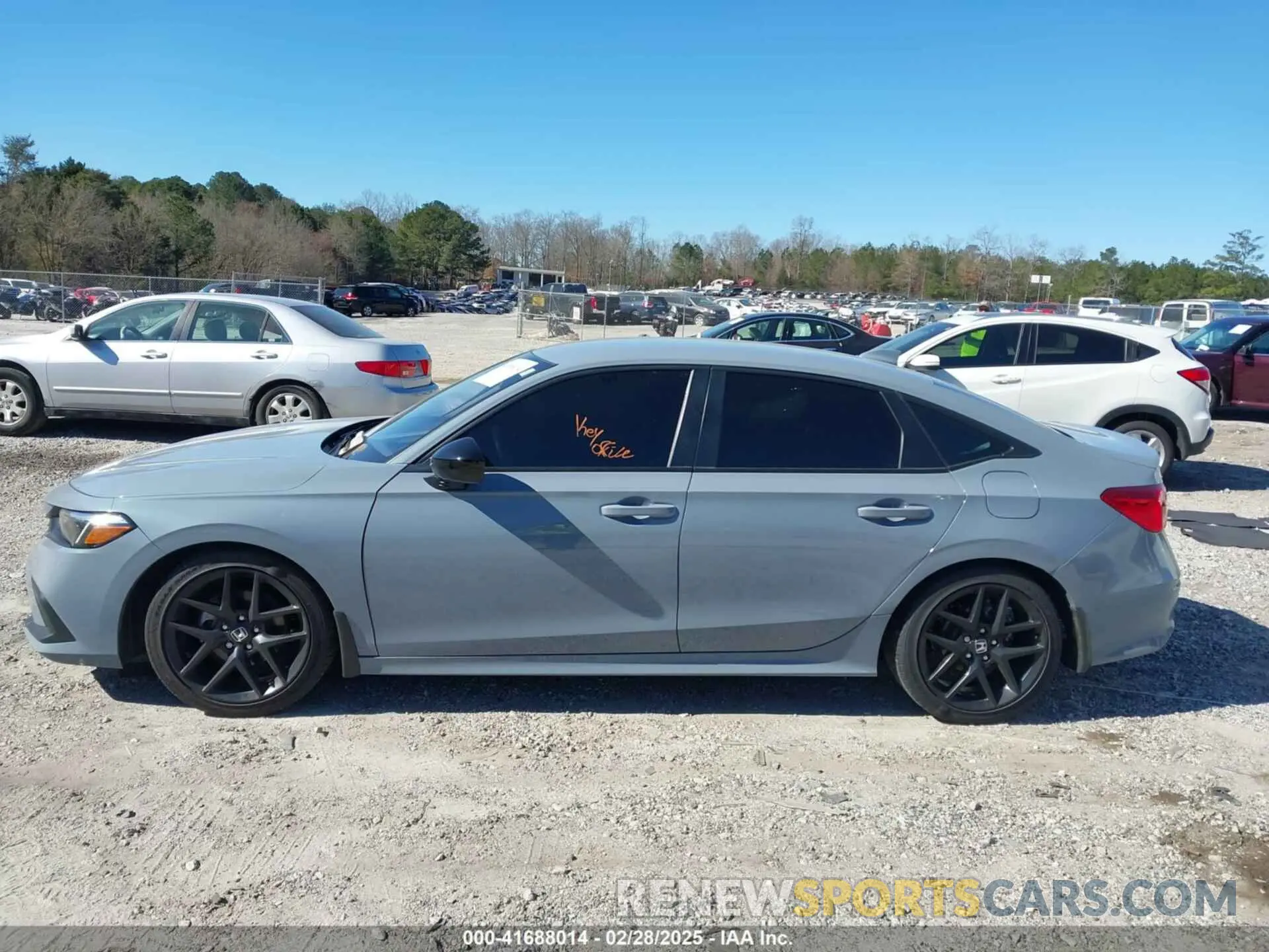 14 fotografías del automóvil dañado 2HGFE2F52RH567752 HONDA CIVIC 2024