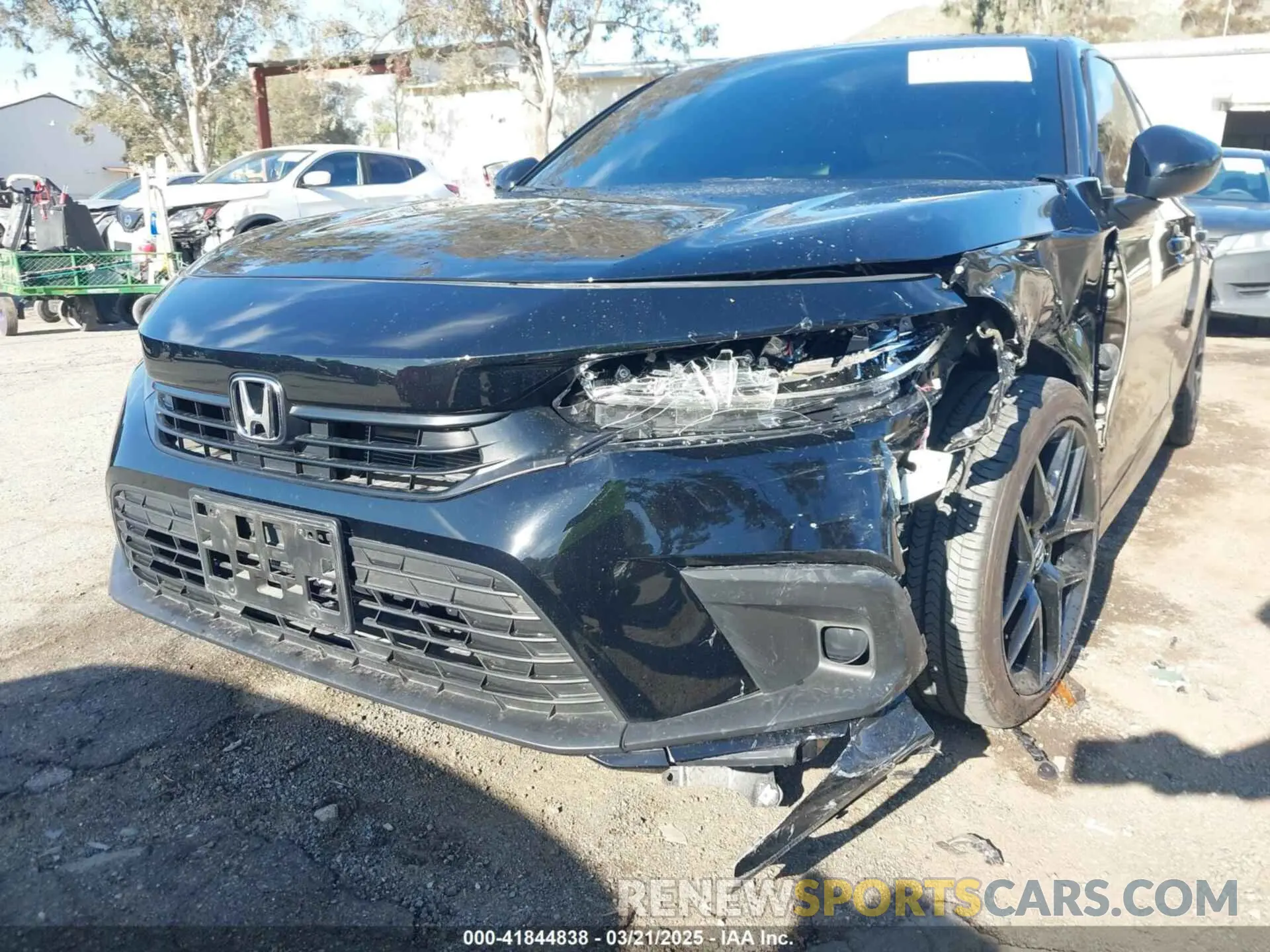 17 fotografías del automóvil dañado 2HGFE2F52RH572255 HONDA CIVIC 2024