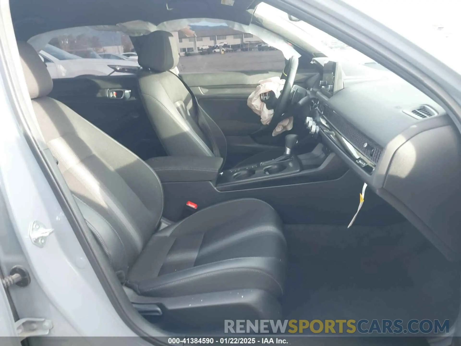 5 fotografías del automóvil dañado 2HGFE2F53RH546196 HONDA CIVIC 2024
