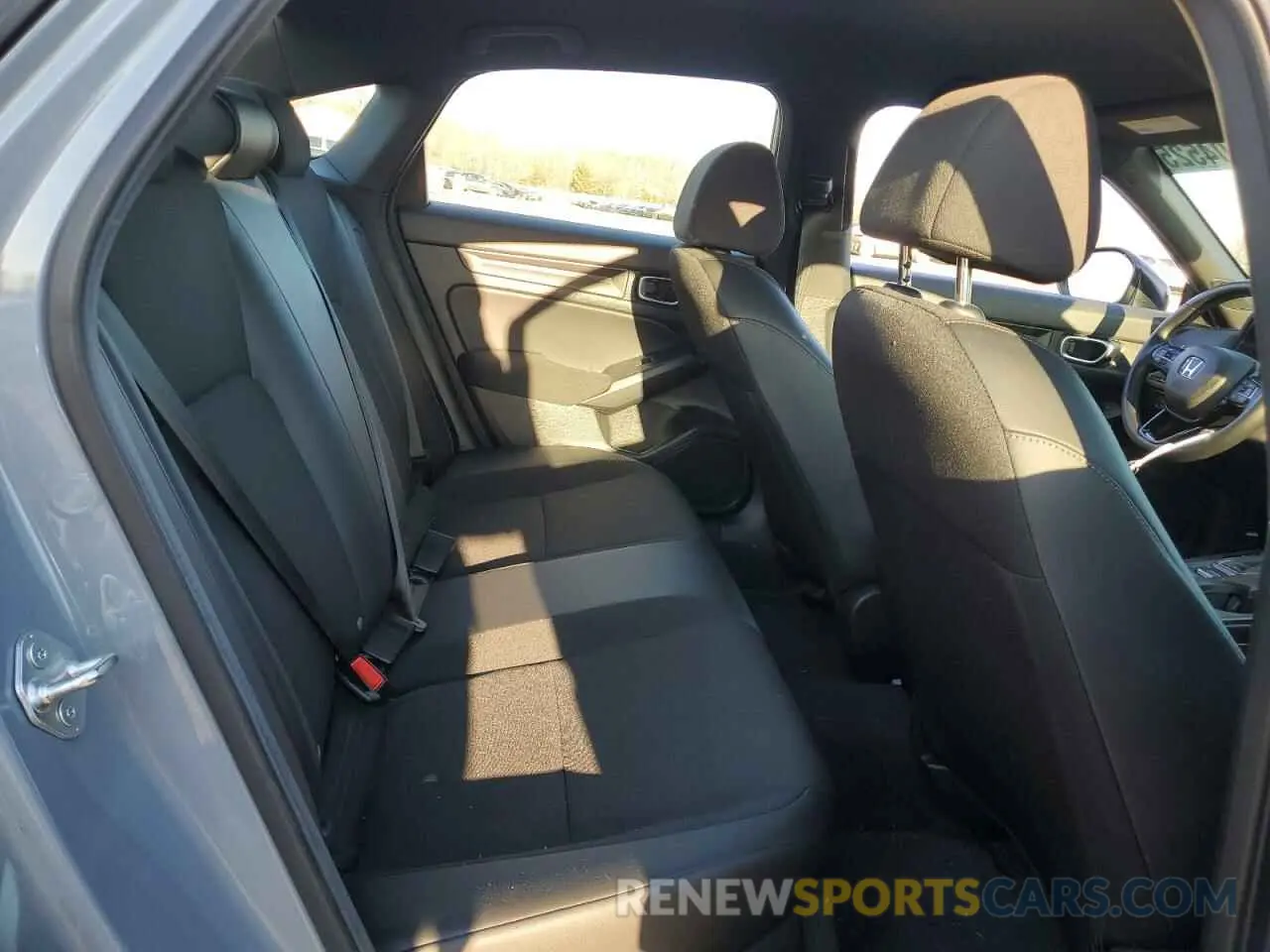 10 fotografías del automóvil dañado 2HGFE2F53RH552709 HONDA CIVIC 2024