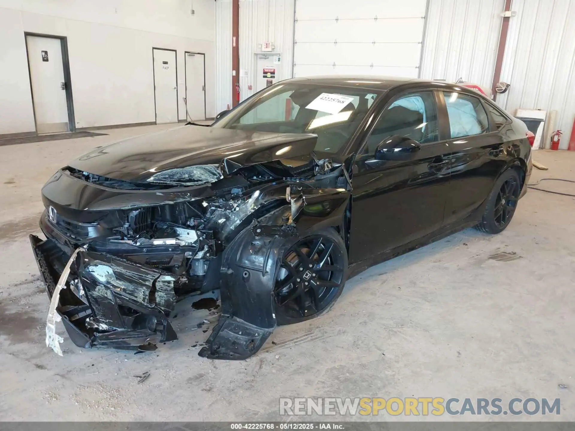2 fotografías del automóvil dañado 2HGFE2F53RH586133 HONDA CIVIC 2024