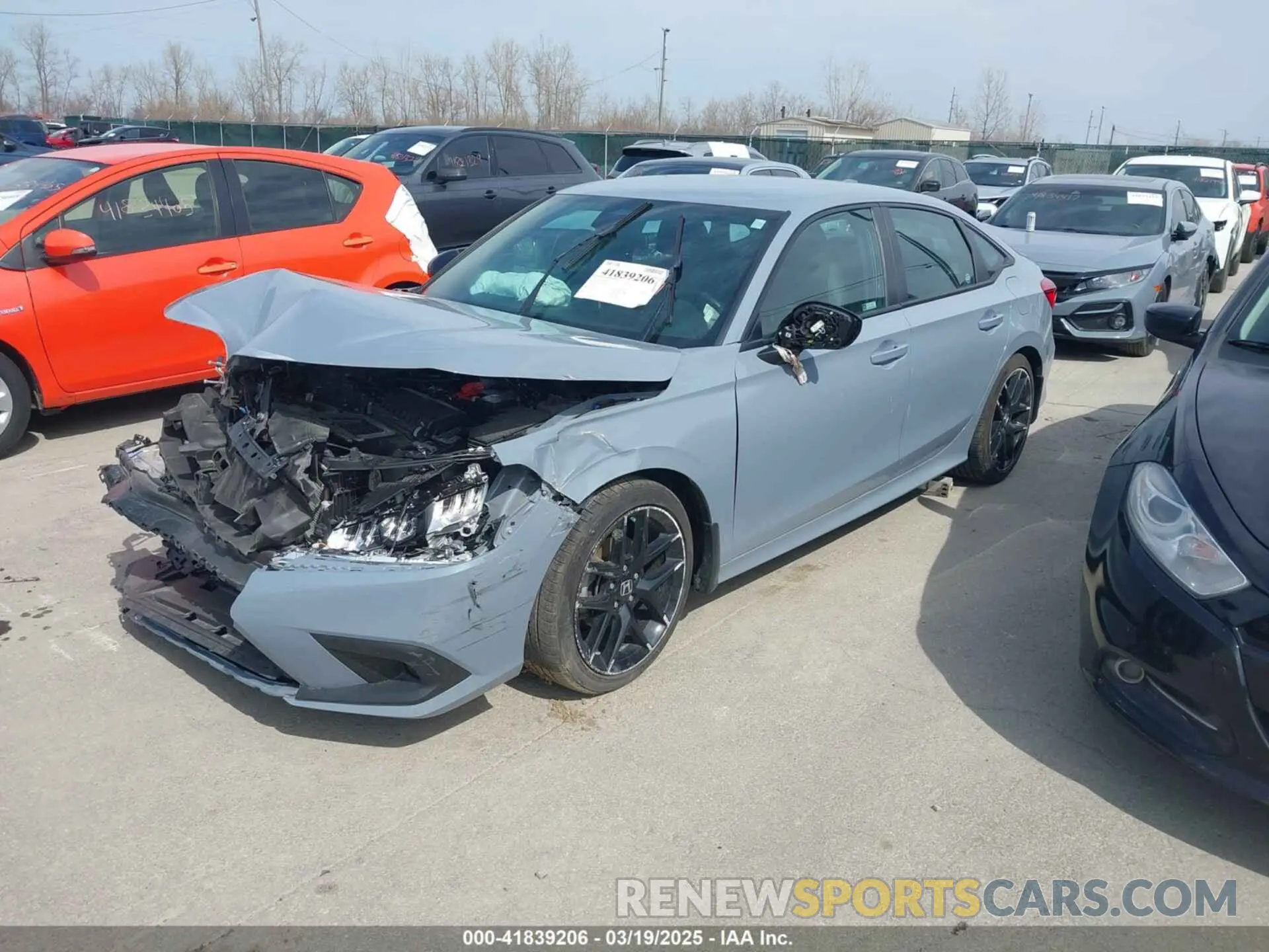 2 fotografías del automóvil dañado 2HGFE2F54RH502871 HONDA CIVIC 2024