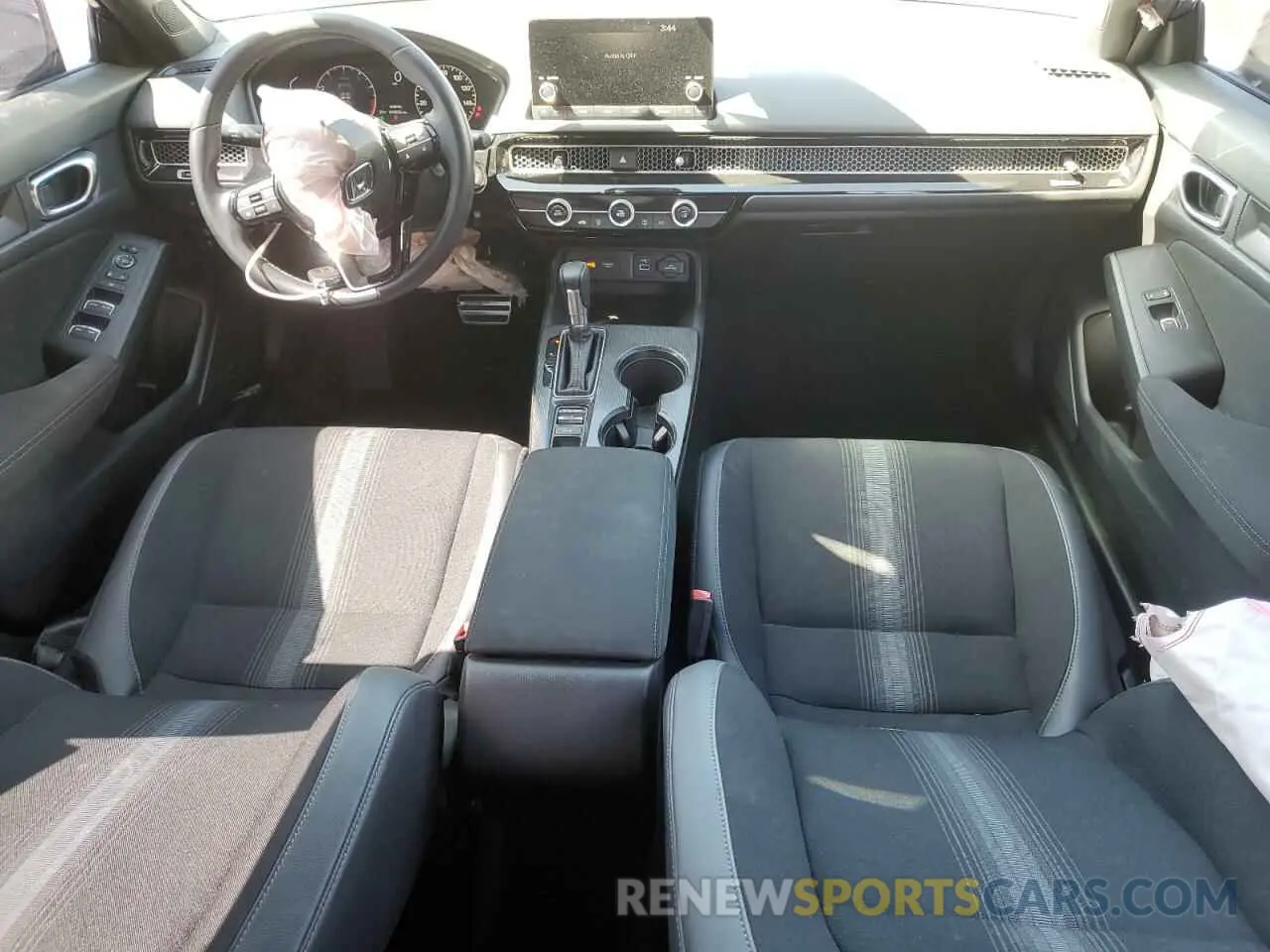 8 fotografías del automóvil dañado 2HGFE2F54RH518715 HONDA CIVIC 2024